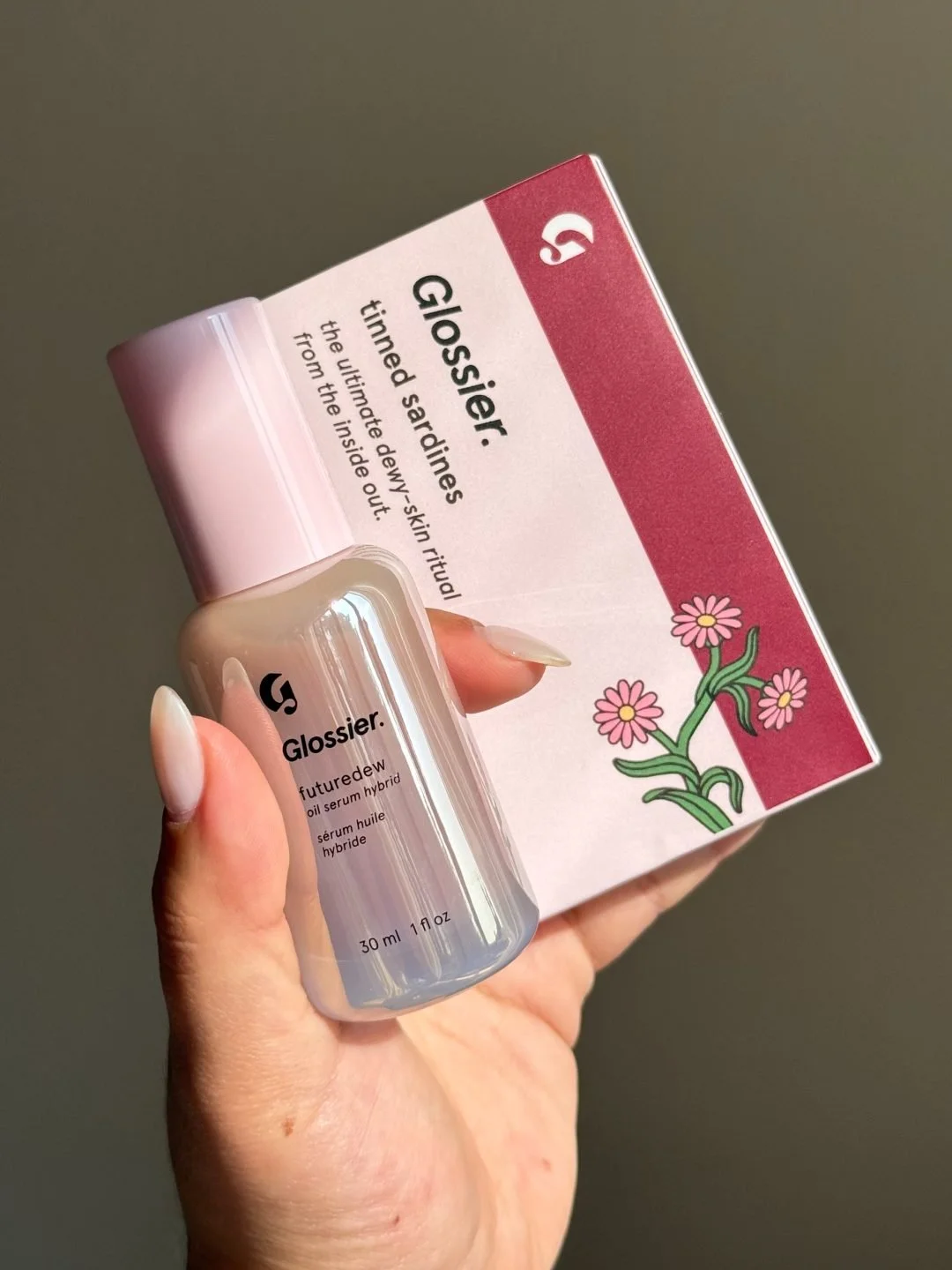 glossier packaging.jpg