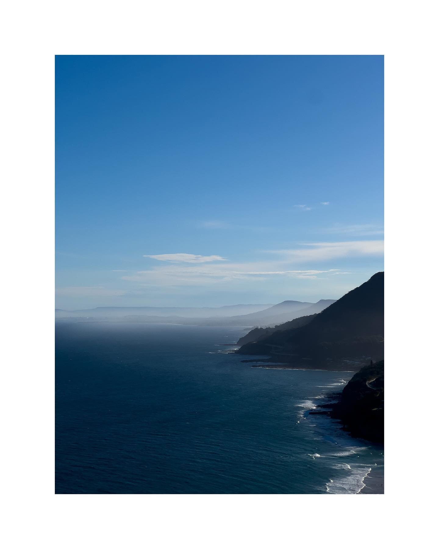 Peace and hope at Stanwell Bald Head Point.
.
#bluesky #landscapephotoidea #learnphotography #follow