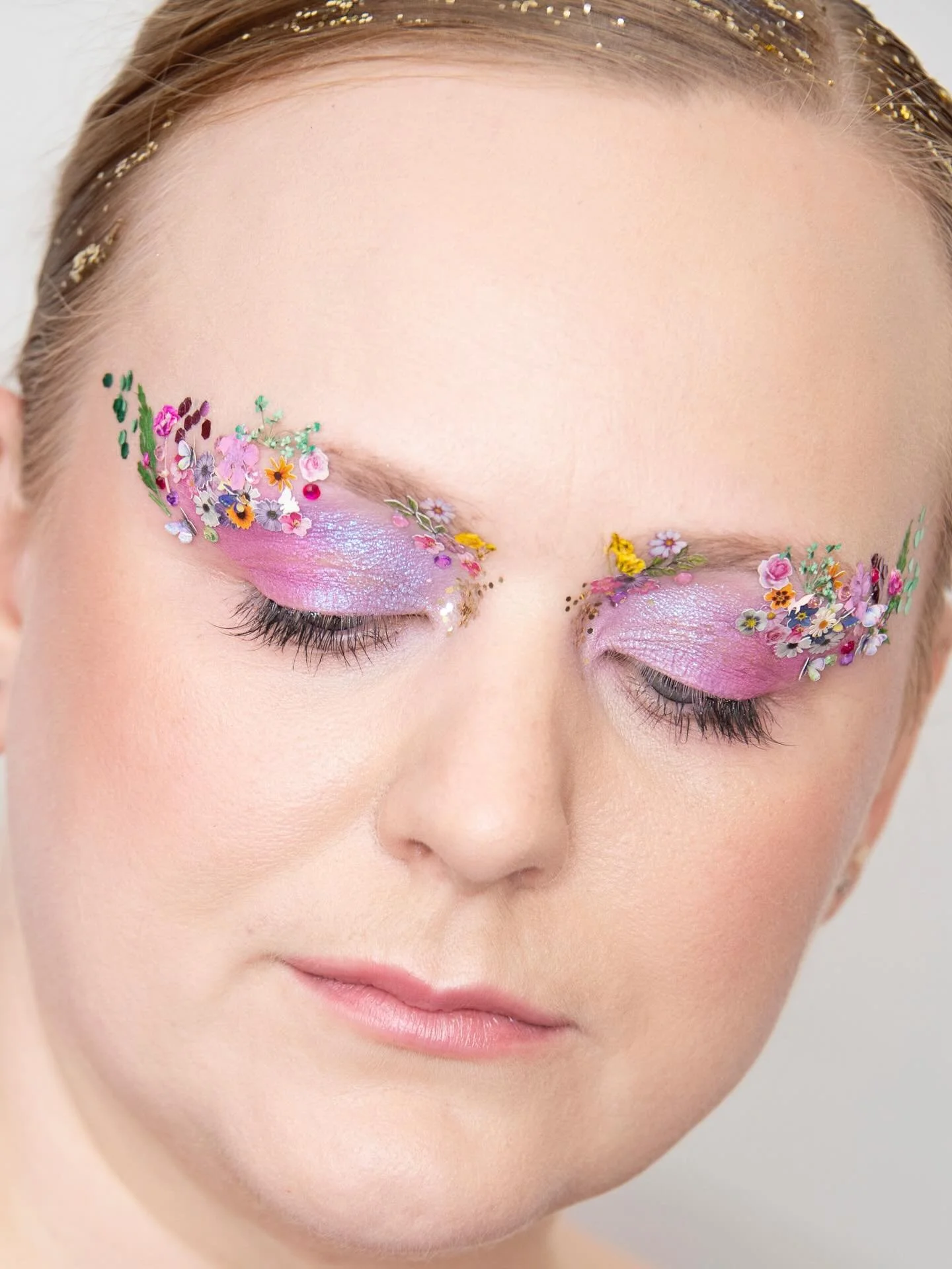 Model needed - mornings Friday 18th or Tuesday 22nd July for a festival/ fairycore style makeup. Preferably blonde- light brown hair and light- medium skin tone for this one. You should be needed for a couple of hours max . at my home-based studio in