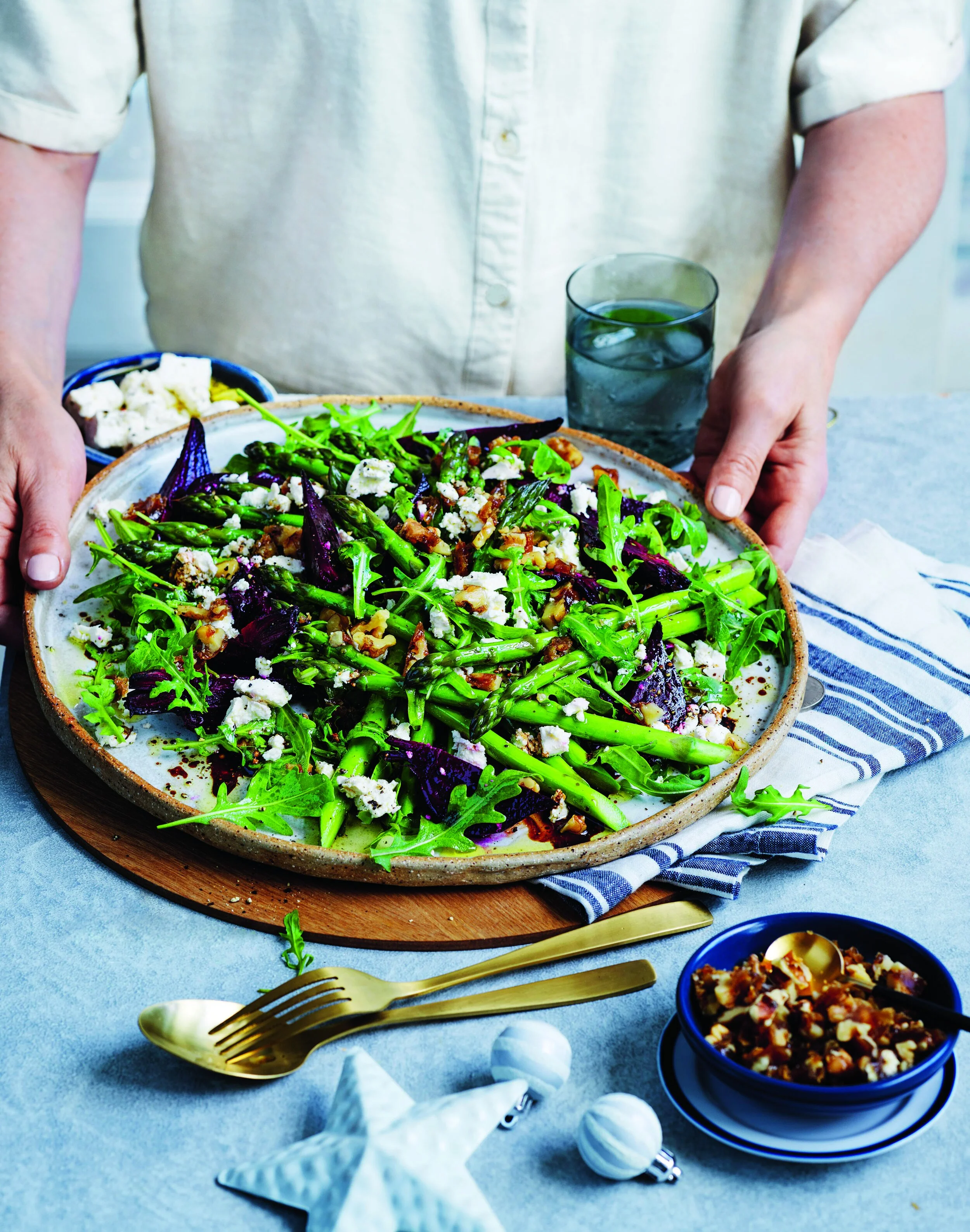 CLS1221BRING_Roast beetroot candied walnut salad.jpg
