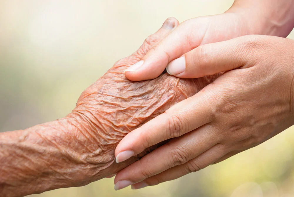 What to Expect When Caring for Someone with Middle-Stage Alzheimer’s