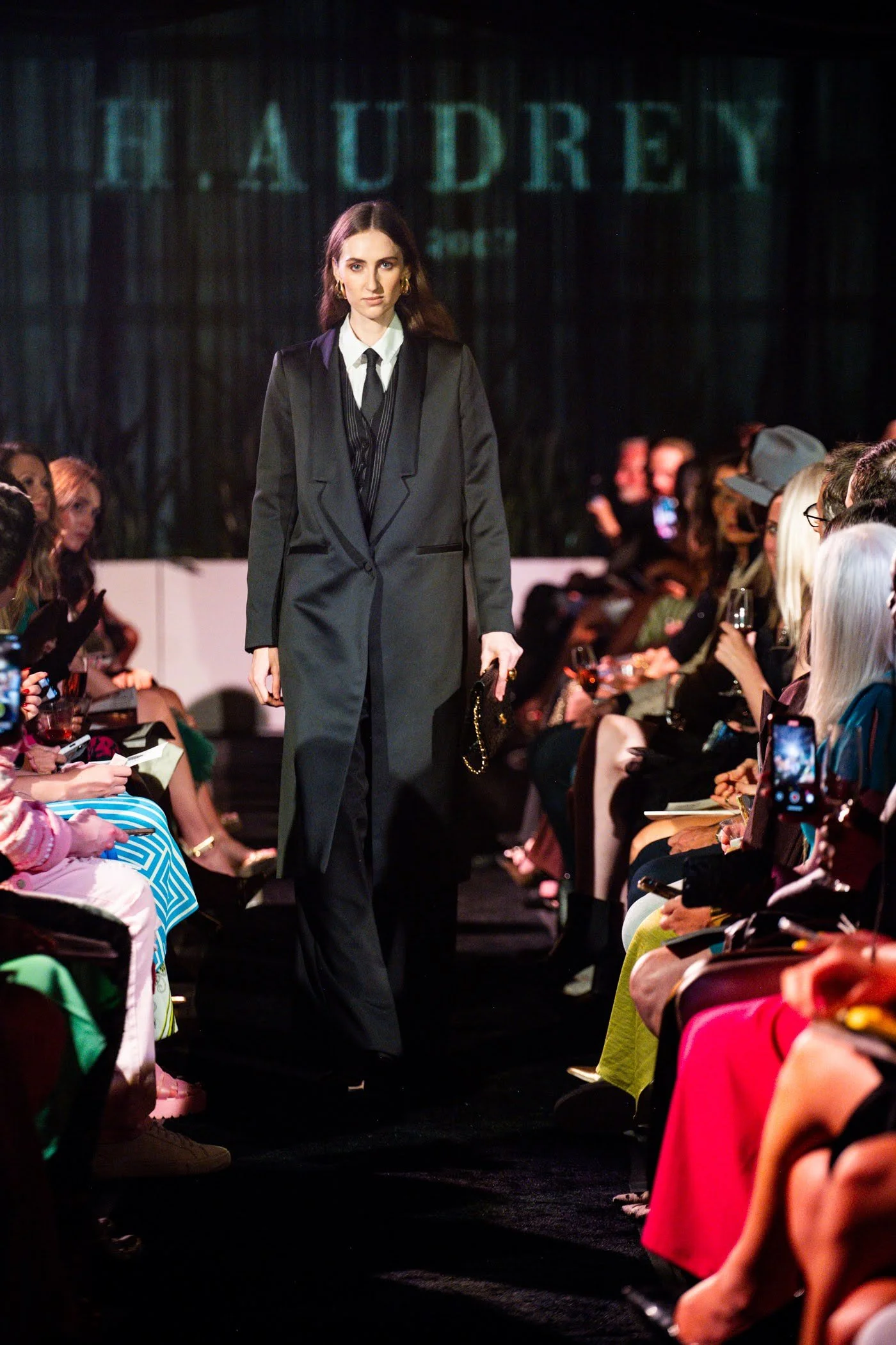 MODERN_LUXURY_24TH_&_TENTH-71770.jpg