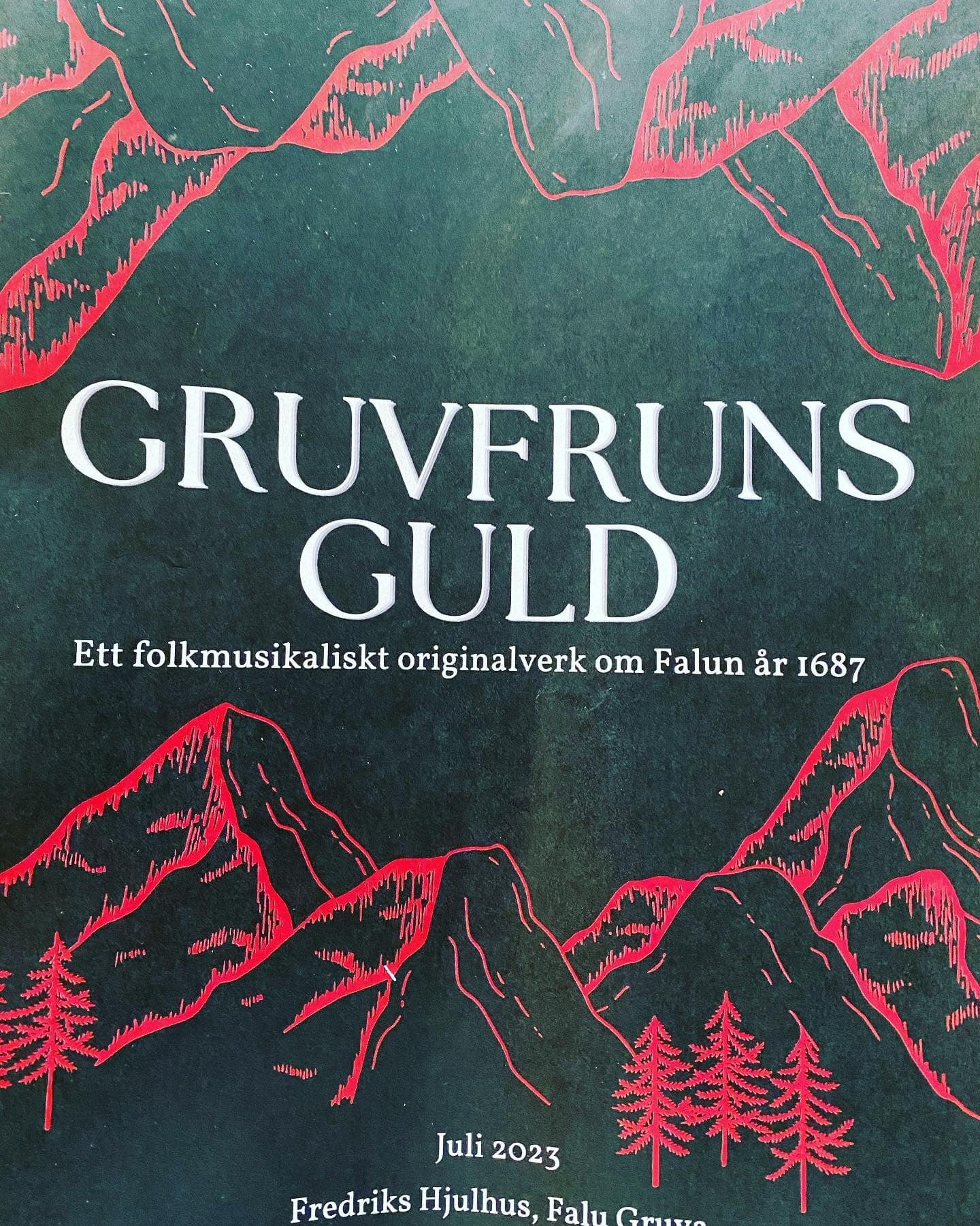 Today is the premiere of Hampus Gr&ouml;nberg and Marit Eriksson original musical called &quot;Gruvfruns Guld&quot; (The Mine Nymph's Gold), which we have the honour of playing in! The musical mixes Swedish and Celtic traditional music with the class