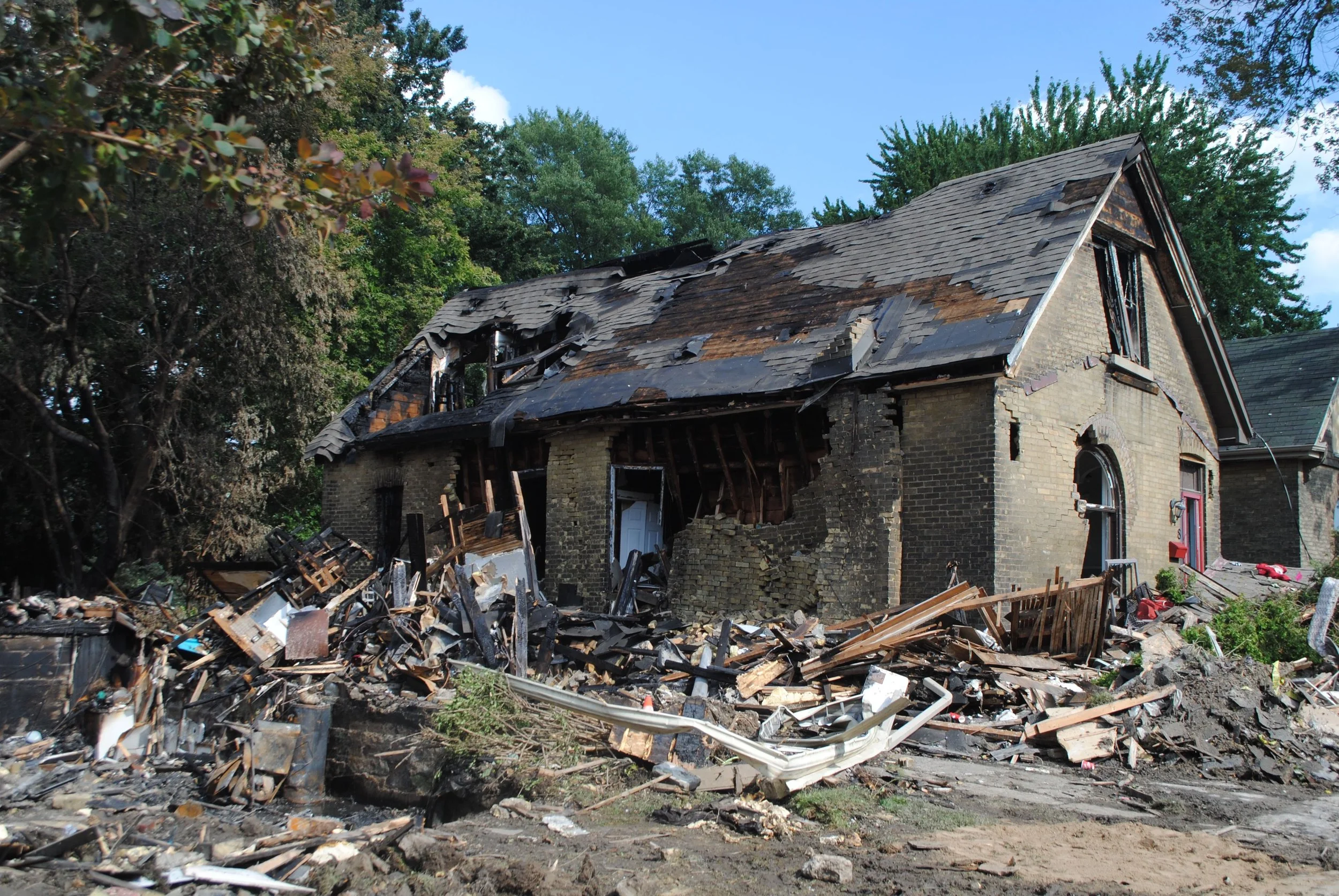 London Explosion 3.jpeg