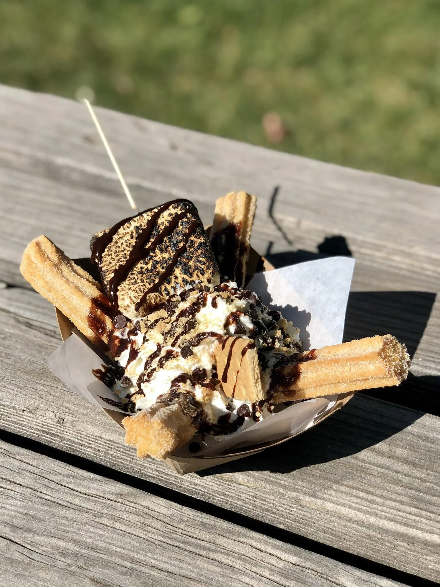 SnowyChurro_Smore cup.jpg