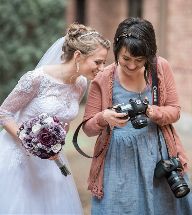StephanieEddy_photographer with bride.png