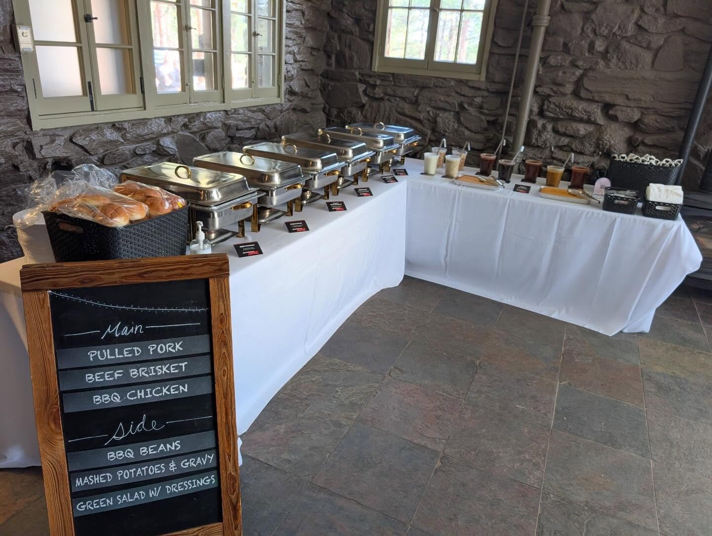 BrotherBBQ_wedding buffet.jpg