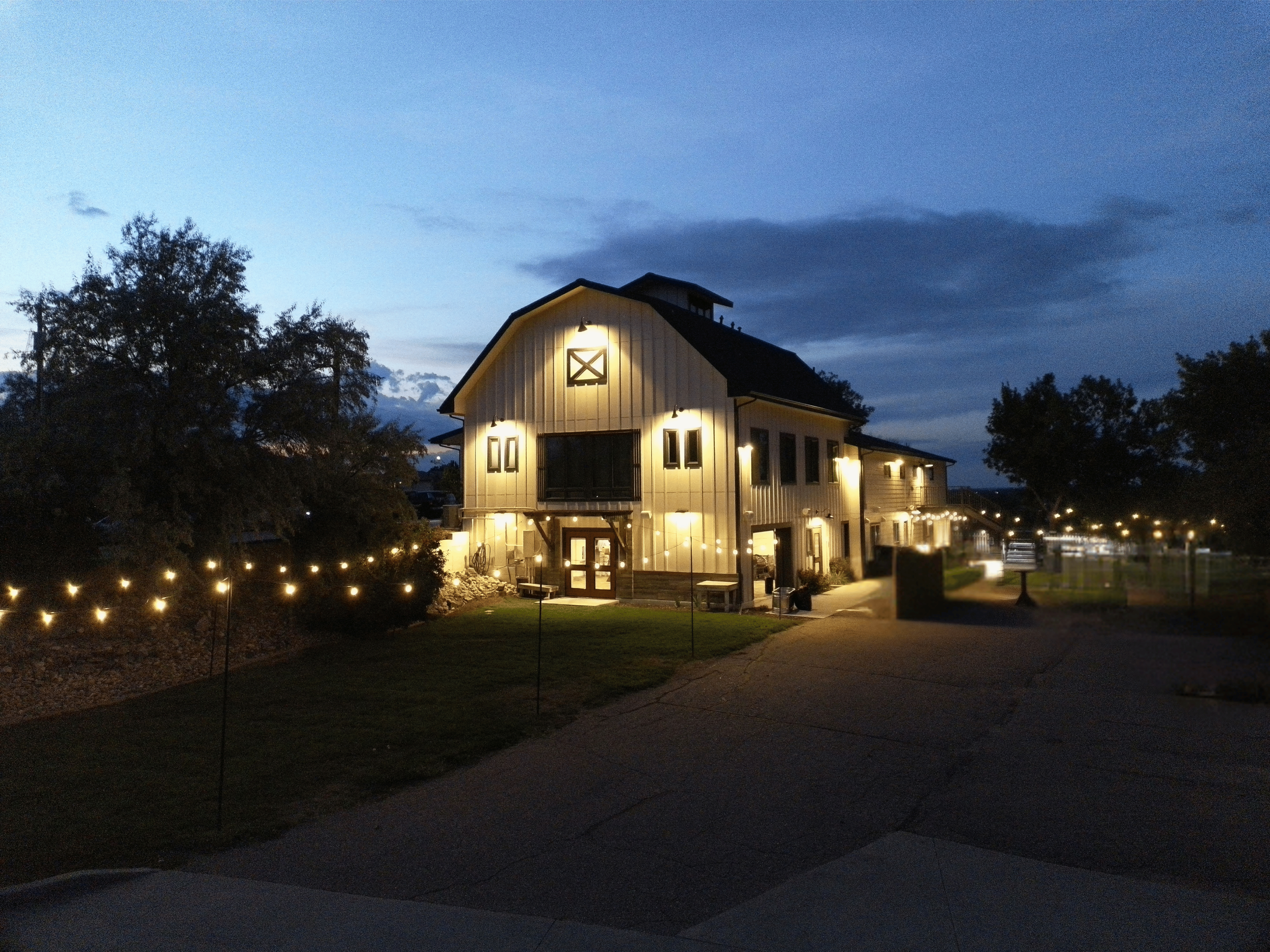 Night view of the Terrace at Strauss Cabin Farmhouse.png