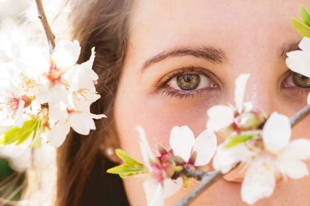Profitez du printemps avec une vision claire : comment vivre sans lunettes