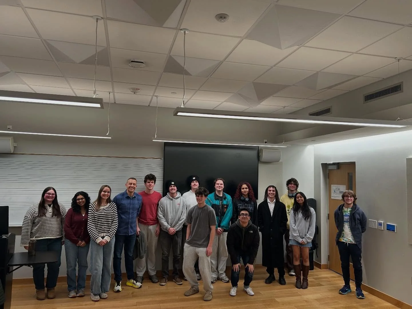 Thank you to everyone who joined us on Monday to hear from Matt Eichmann! He had great insight on professionalism and executive presence. Keep an eye out for information on our last meeting of the semester! 🎸🎵🎤