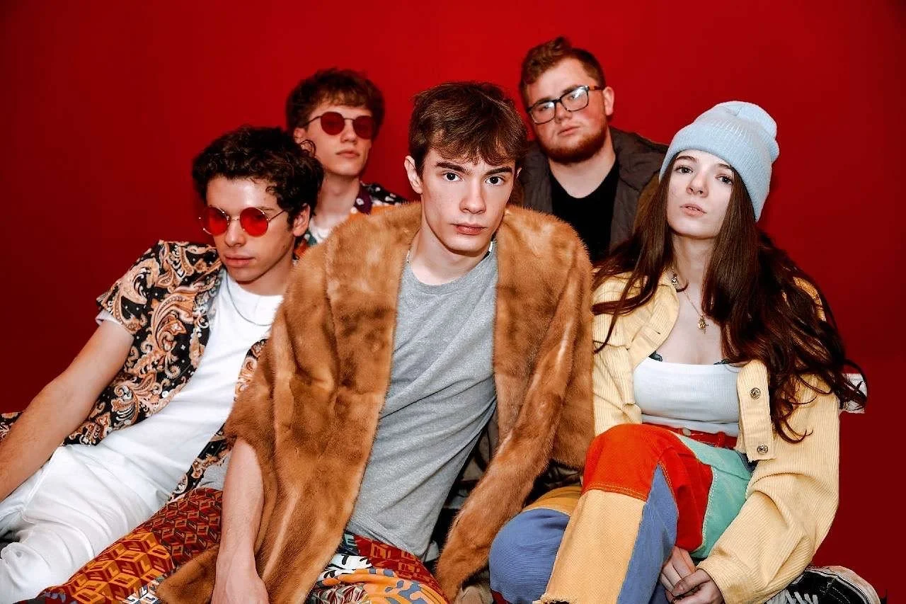 Platinum Moon and Lachy Doley: Two Showstopping Openers