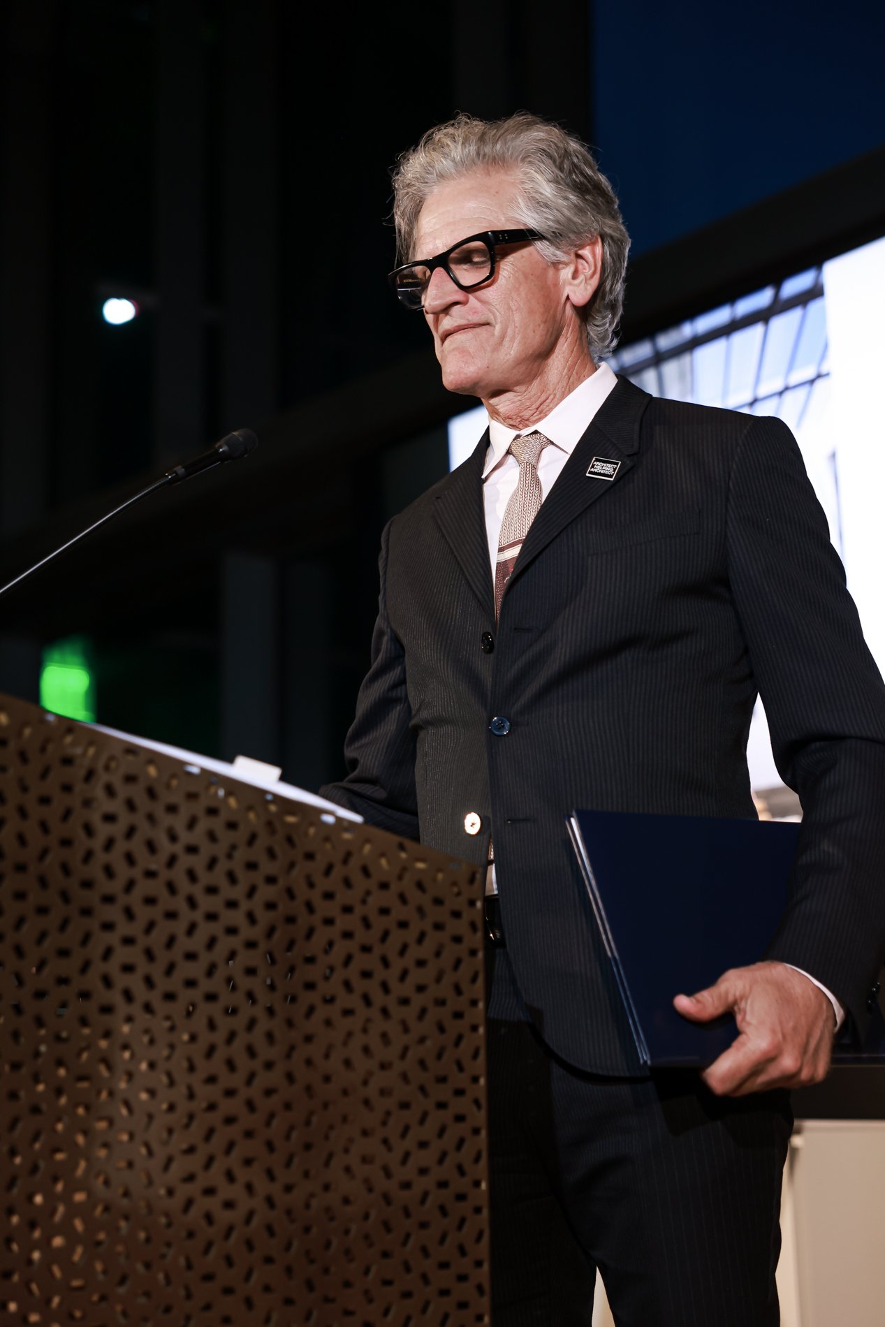 IMGL1105.jpg