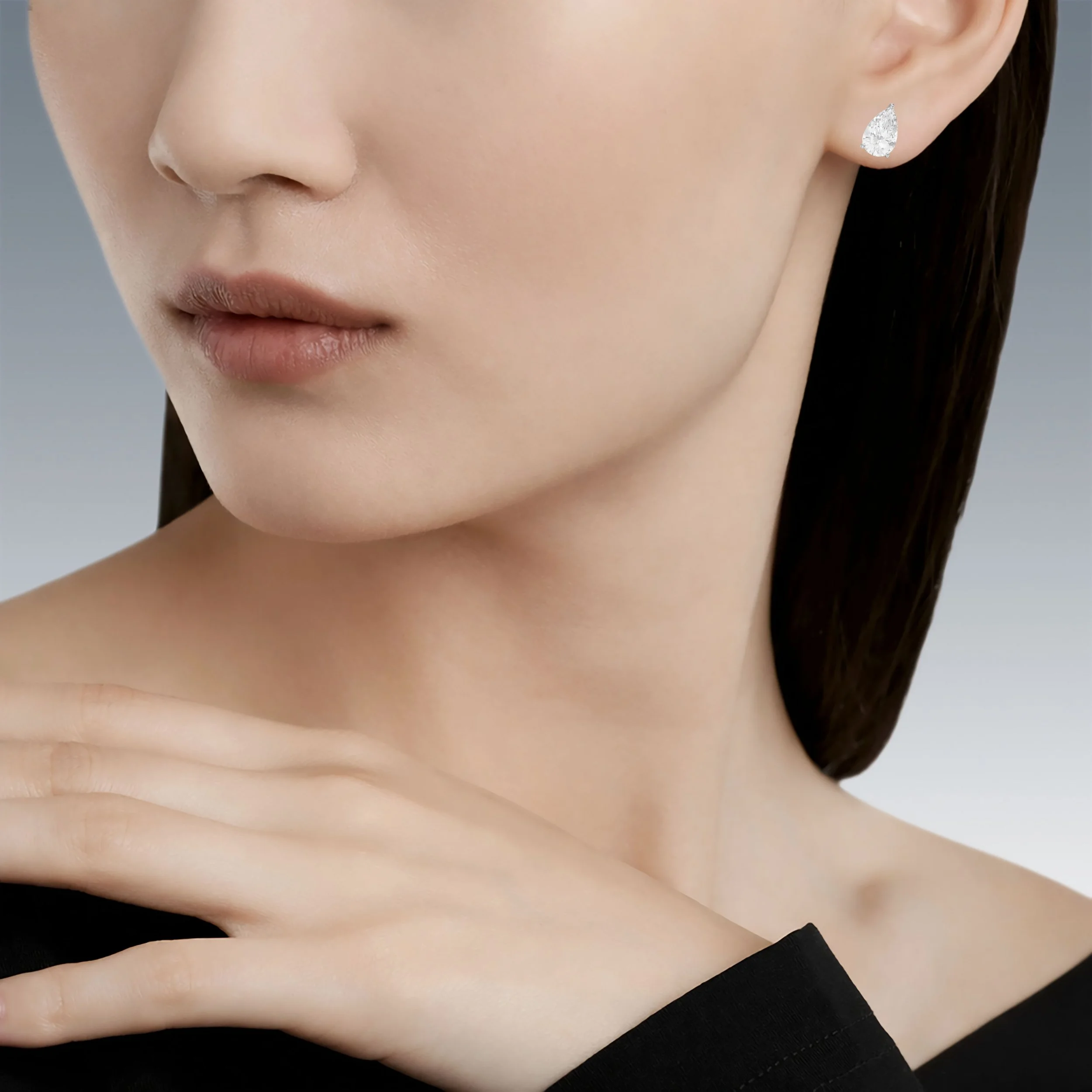 Pear Cut White Gold Model Shot.jpg