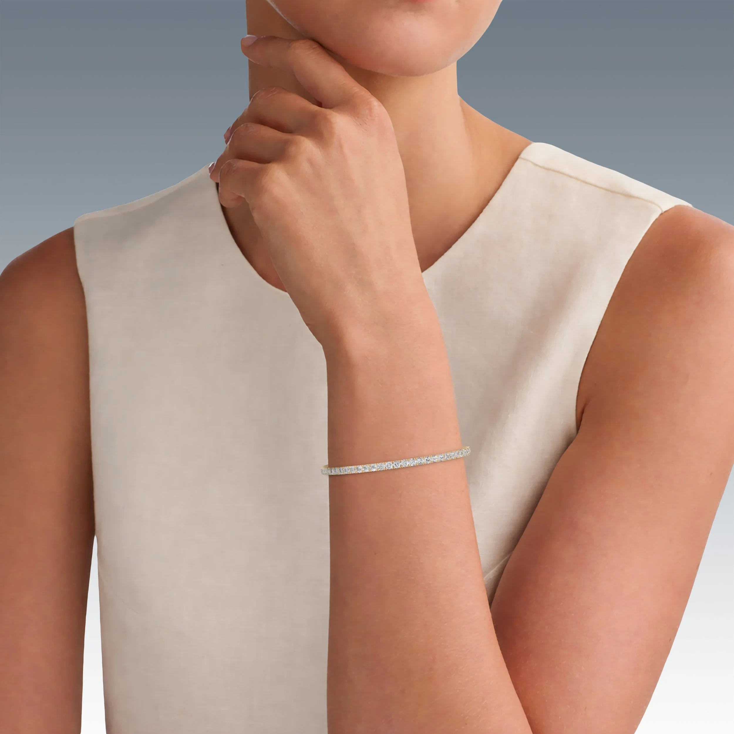 Round Cut Bracelet Yellow Gold 4k.jpg