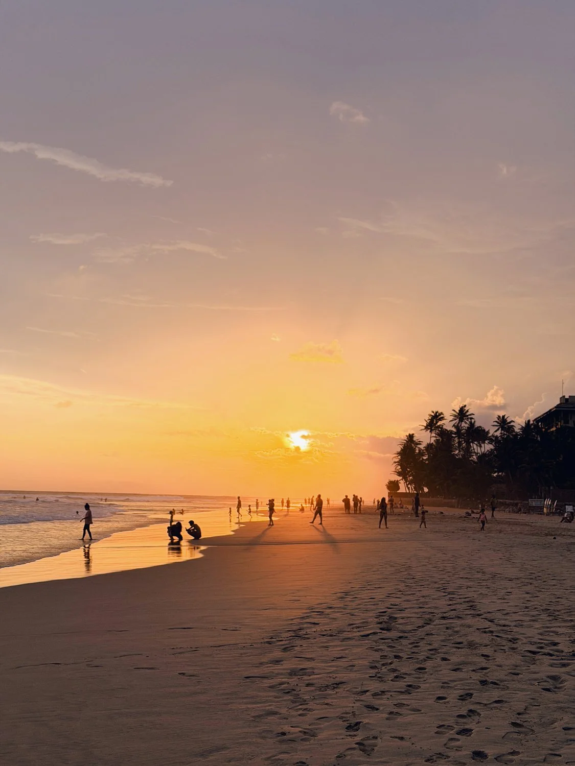 kabalana-beach-sunset-surfers-silhouette-2.jpg