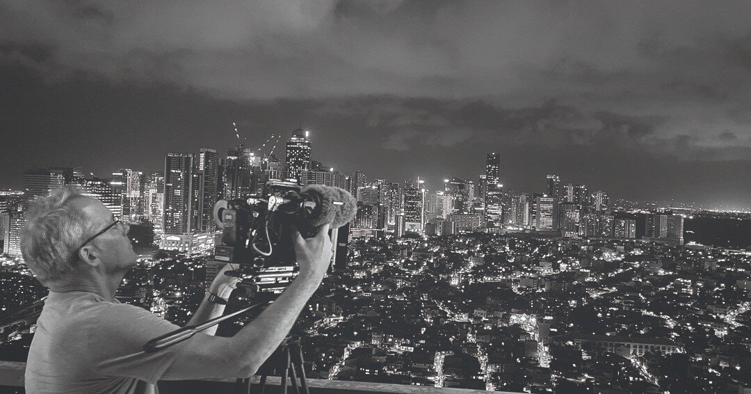 Filming the Manila skyline for Every Day After, our new documentary short. Link in bio to film website.
@everydayafterfilm @atlantaelisa @nealbroffman @ejbmuni 

#behindthescenes #documentaryfilmmaking