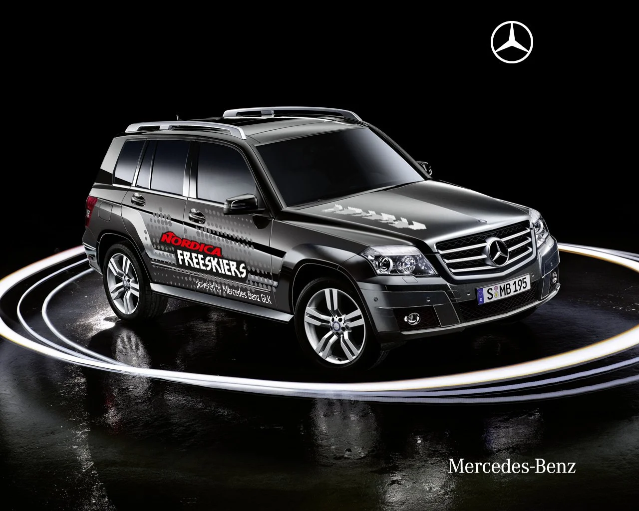 091022 Nordica GLK Dark.jpg