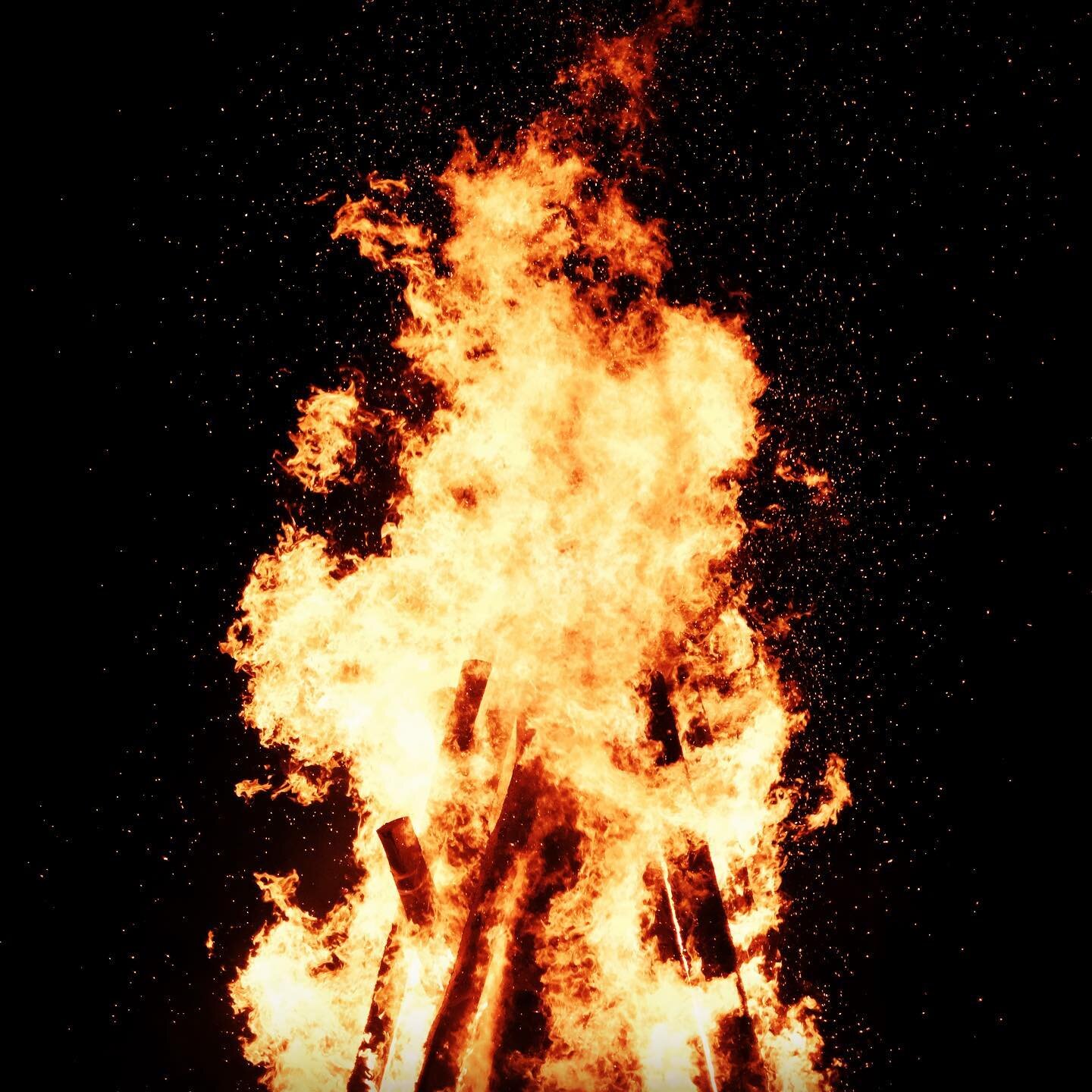 SHE&rsquo;S GONNA BE ON 🔥 FIRE

Are the words I heard the other day, referring to a Matriarch in my family line, possibly reacting to something she likely would be fuming😡about!

The first thought that surfaced was hmmm &rdquo;ancestral trauma,&rdq