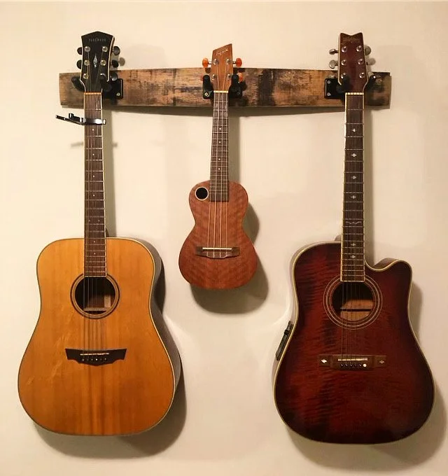 Bourbon Barrel Guitar Holder 6.JPG