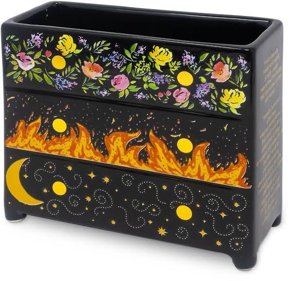 acotar dresser.jpg