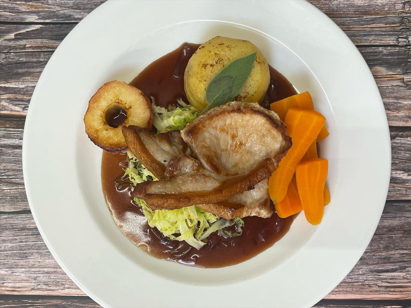 ⭐️ SPECIAL OF THE WEEK!! ⭐️

Pan-Fried British Pork Loin Steaks served with Fondant Potato, Seasonal Vegetables, Roasted Apple and a Red Wine Gravy 😋 

Available Tuesday - Saturday from 12pm!  #roastpork #roastapple #tearoom #specialoftheweek #panfr