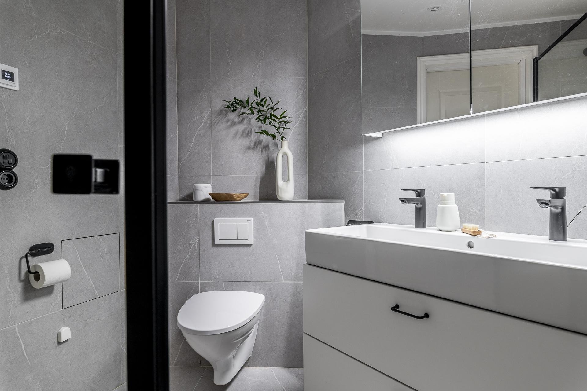 arredamento scandinavo moderno bagno.jpg