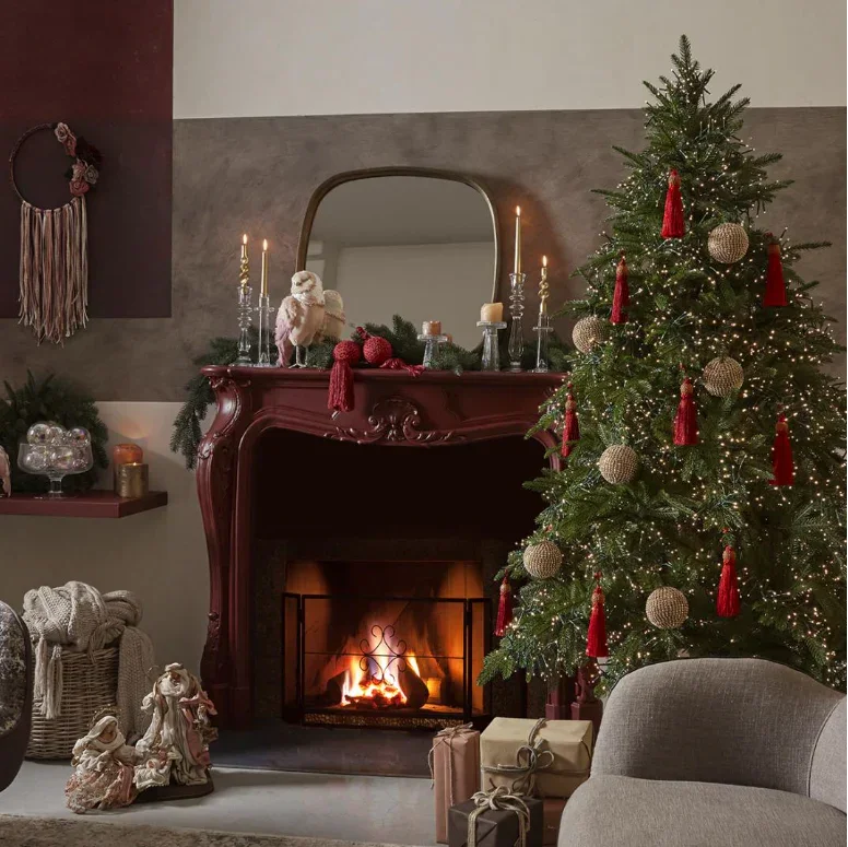 Alberi di Natale bellissimi per interni senza tempo