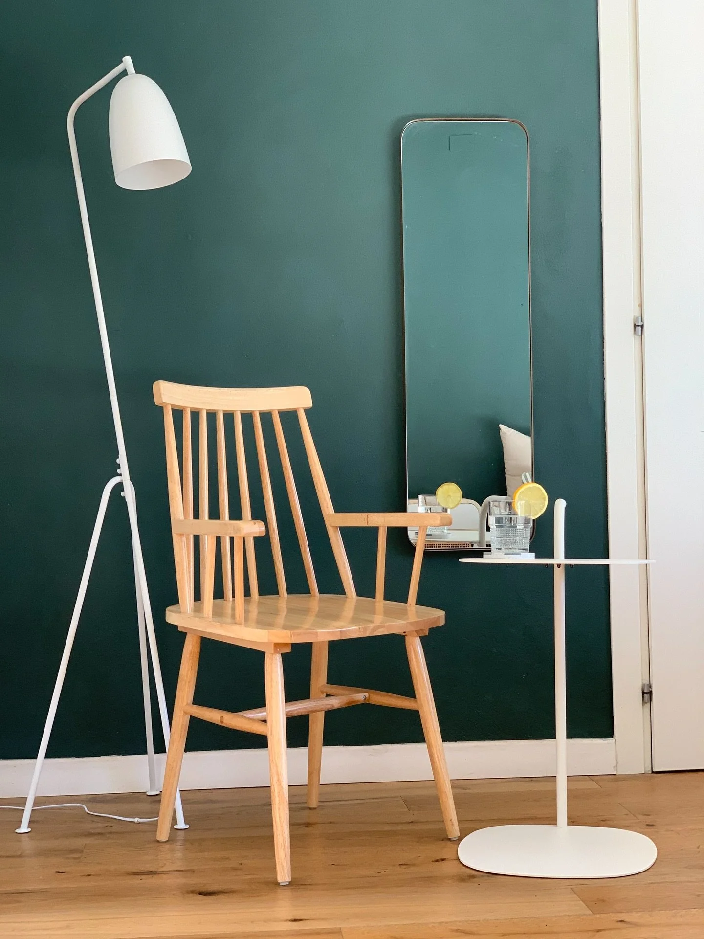 CASETTA| Per qualche anno io e questa casa siamo state un po&rsquo; in conflitto. Tuttora la sento troppo rustica (per i miei gusti) e troppo poco curata.

Questa casa &egrave; sempre stata il mio banco di prova, il posto in cui sperimentare con gli 