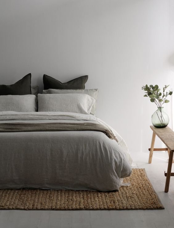 Vanno messi i tappeti in camera da letto? Sì, ma con queste accortezze —  Chiccacasa blog