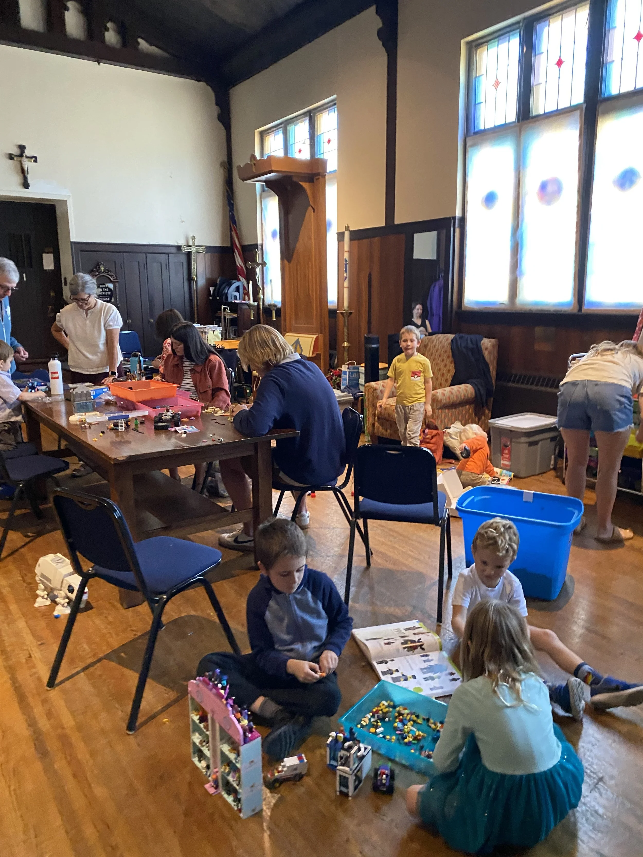 LEGO -Let's Build Together Group 10/24