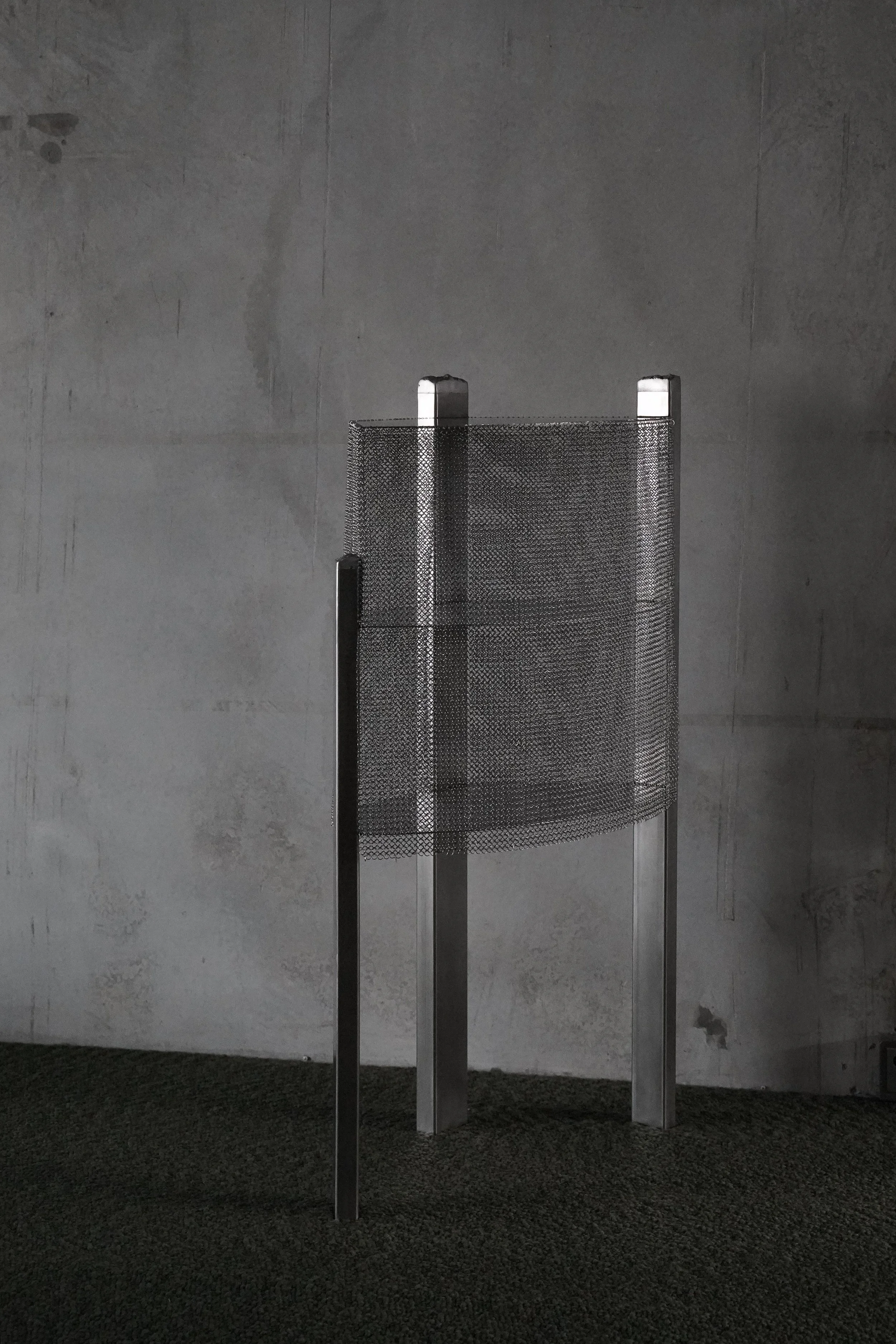 Form i (veiled)_photo elizabeth campbell (01)-2.jpg