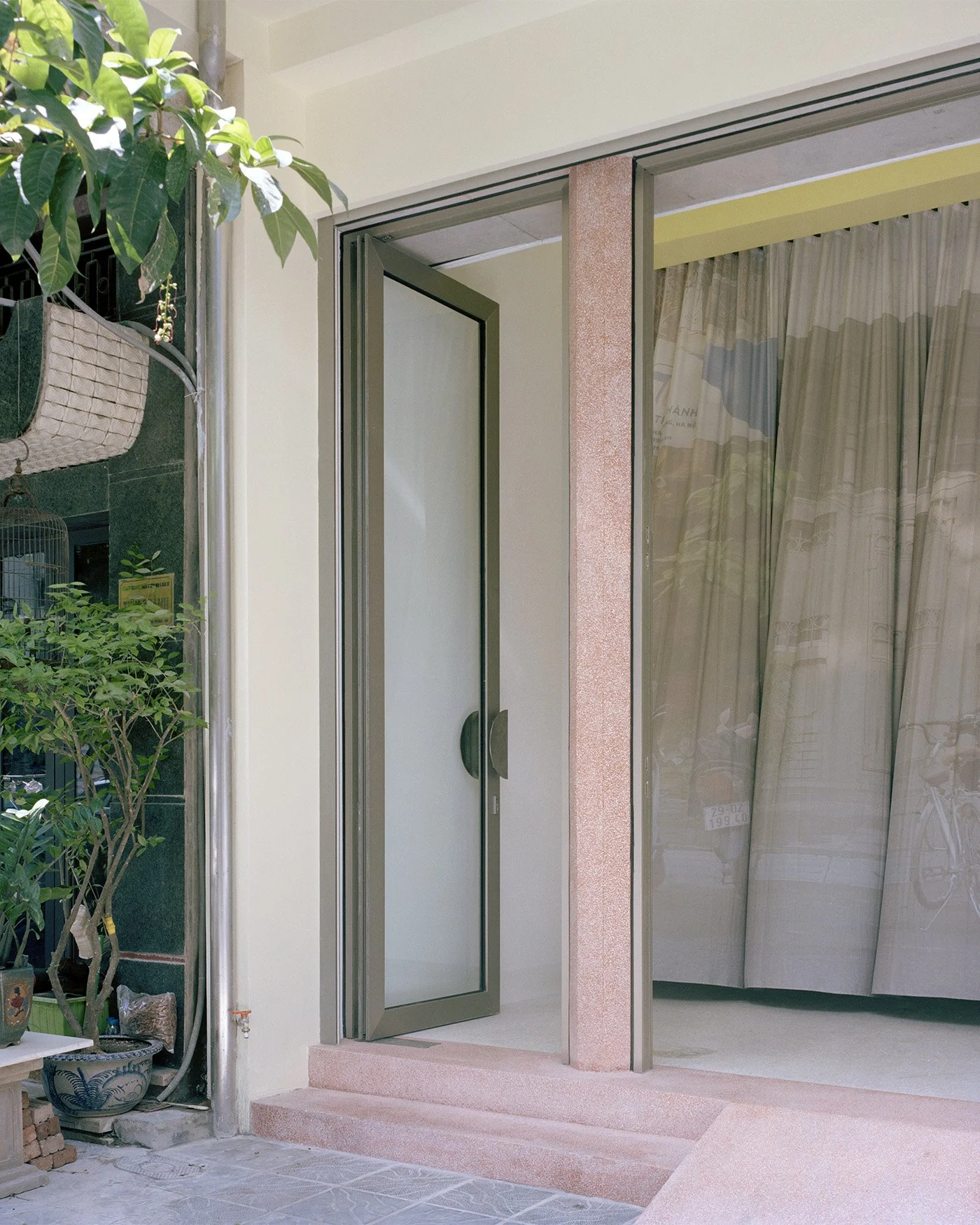 021_Maxime Delvaux_05.jpg