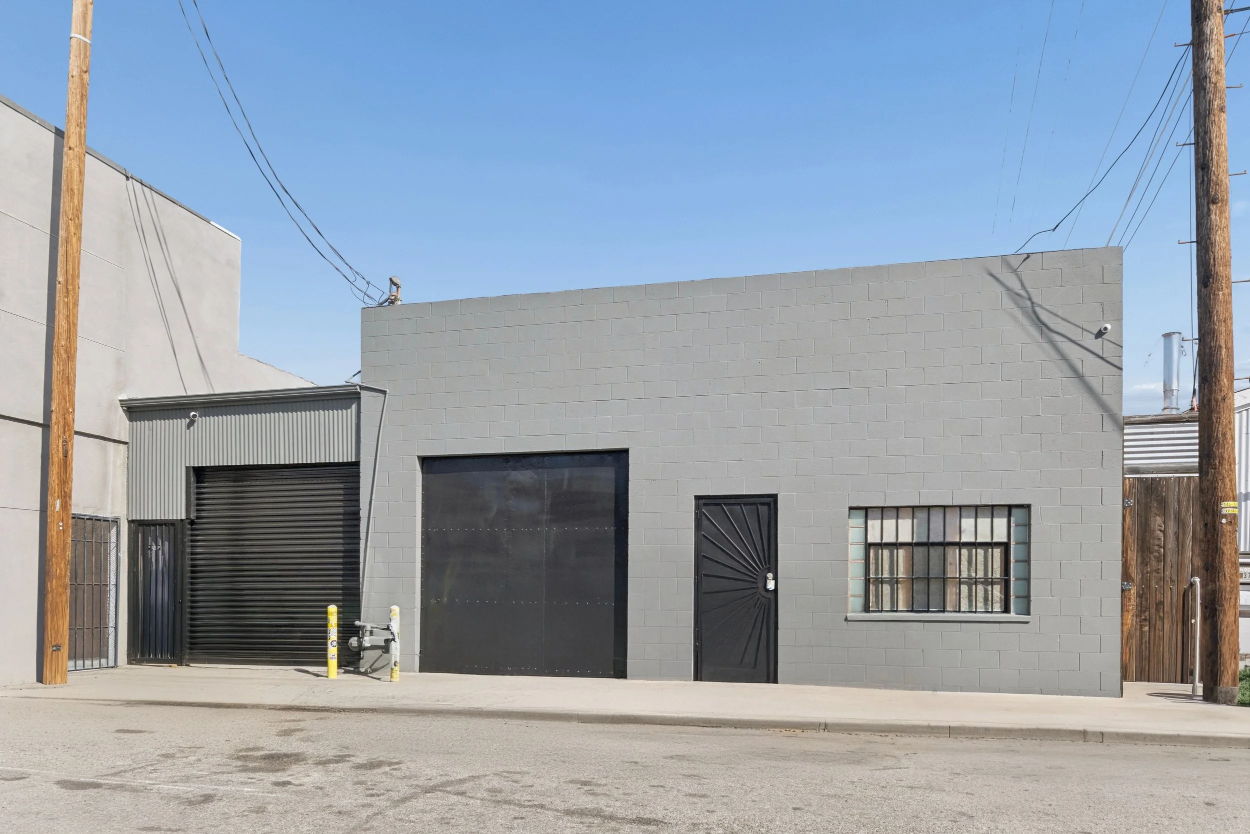 FOR SALE
3770 Selby Ave, Culver City
Office | Warehouse | Flex