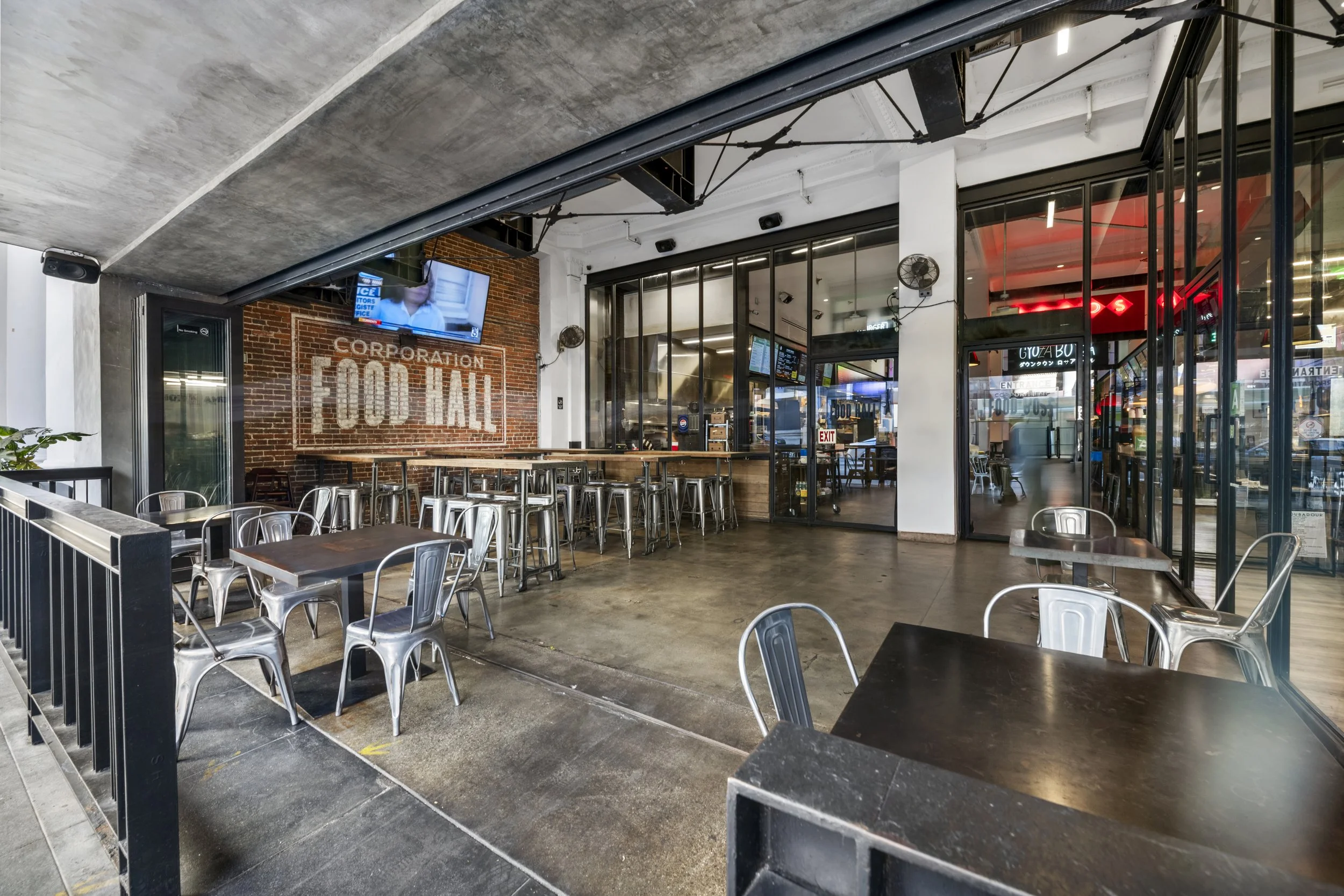 FOR LEASE
724 Spring Street, Corporation Food Hall, DTLA
Chef's Counters & Bar in Popular Food Market