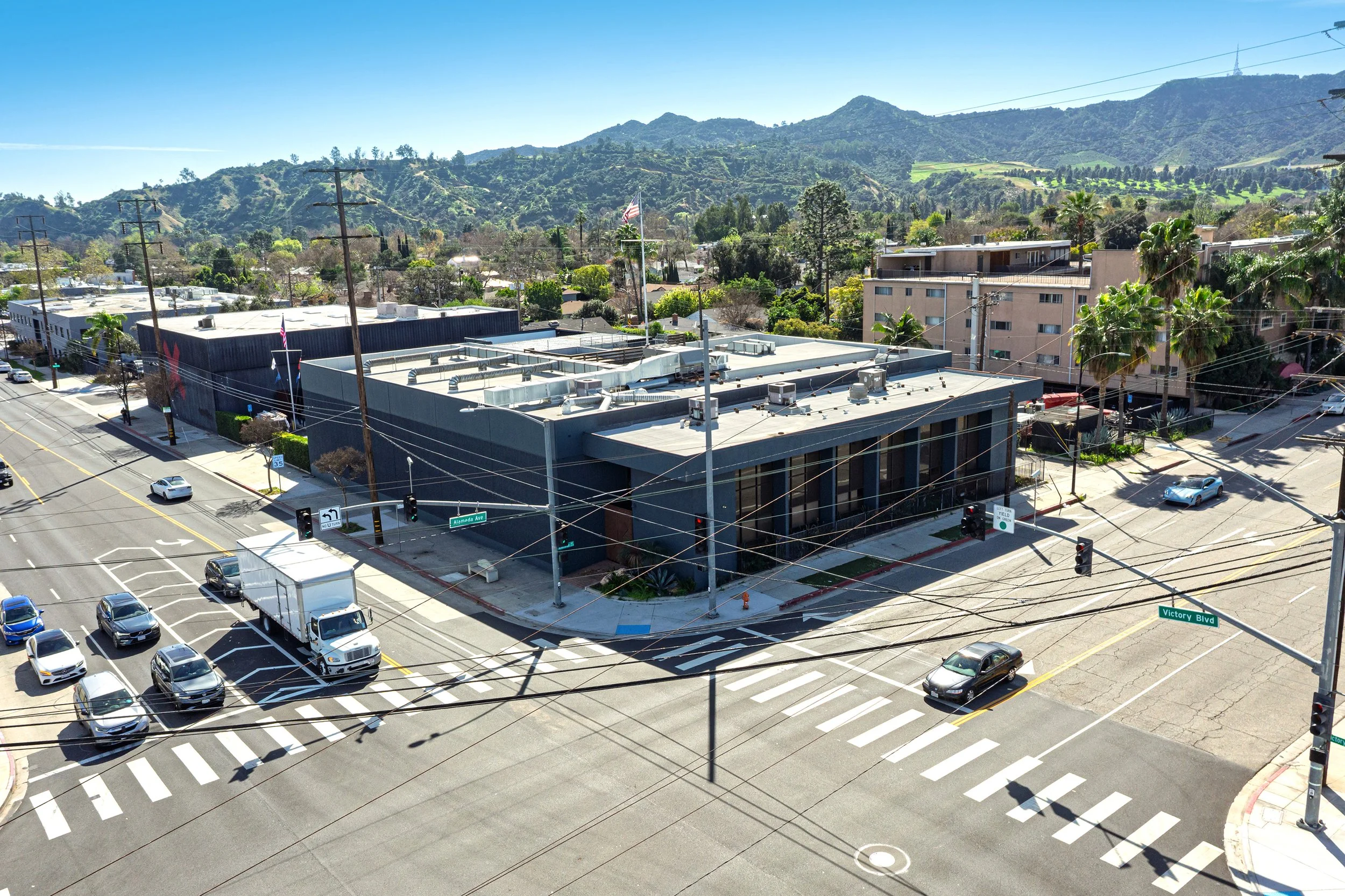 FOR SALE
1001 S Victory Blvd, Burbank 
Production/Studio Building + Adjacent Lot