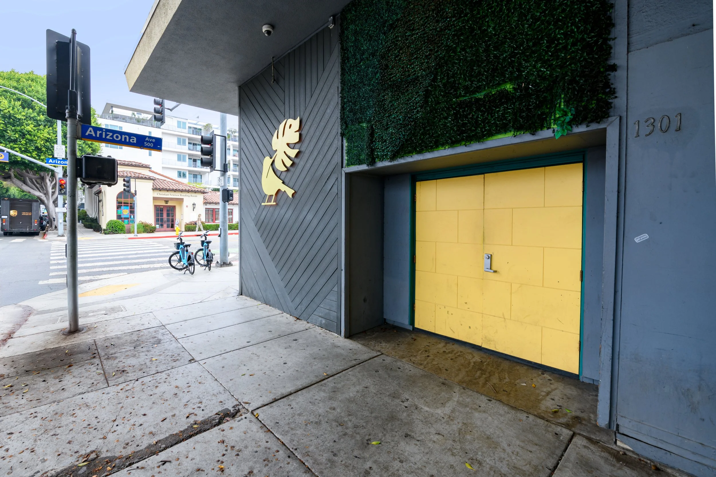 FOR LEASE
1301 5th Street, Santa Monica
Rare Night Club / Bar in Downtown SaMo