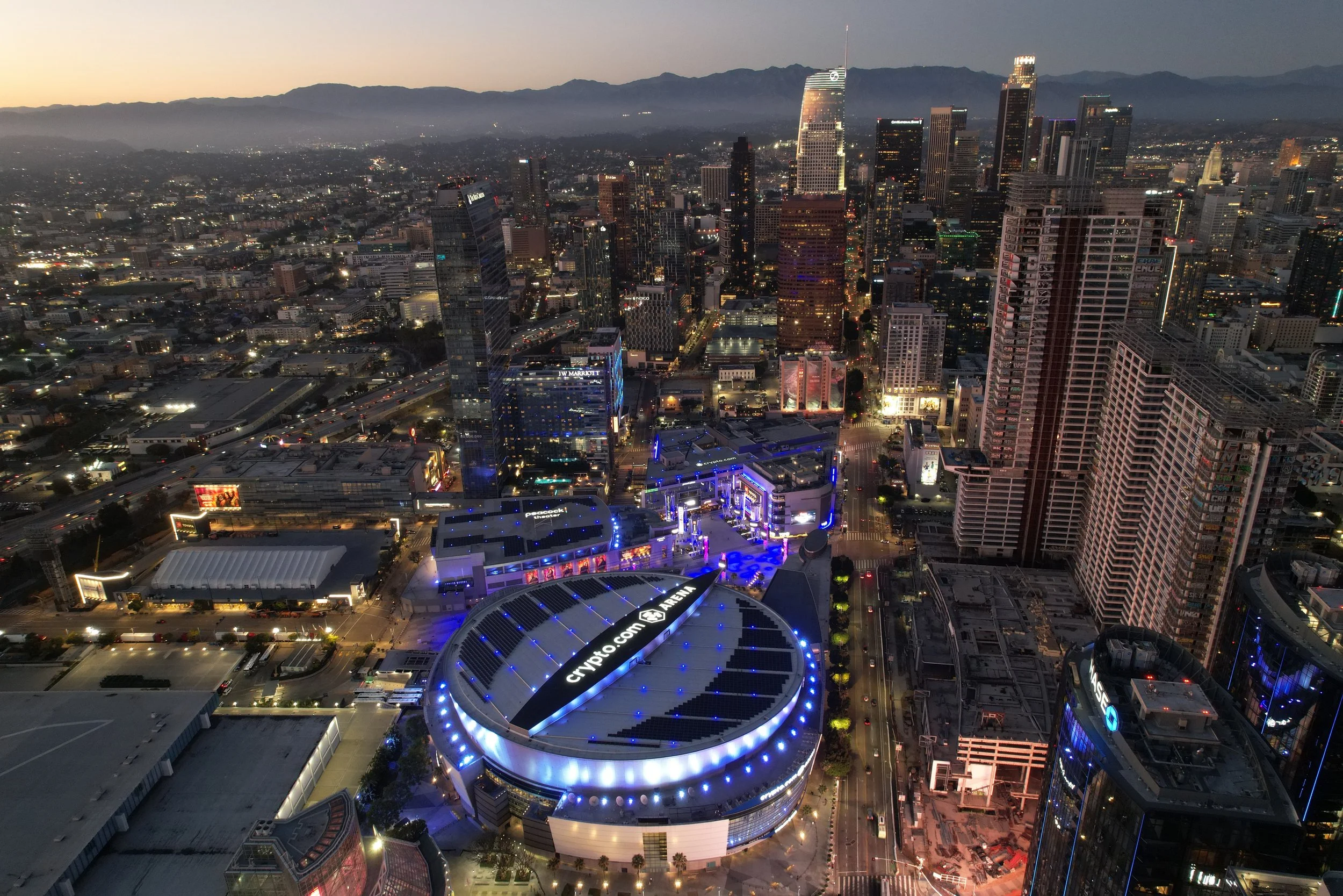 FOR LEASE
L.A. LIVE, Downtown Los Angeles
Exceptional Restaurant + Retail
