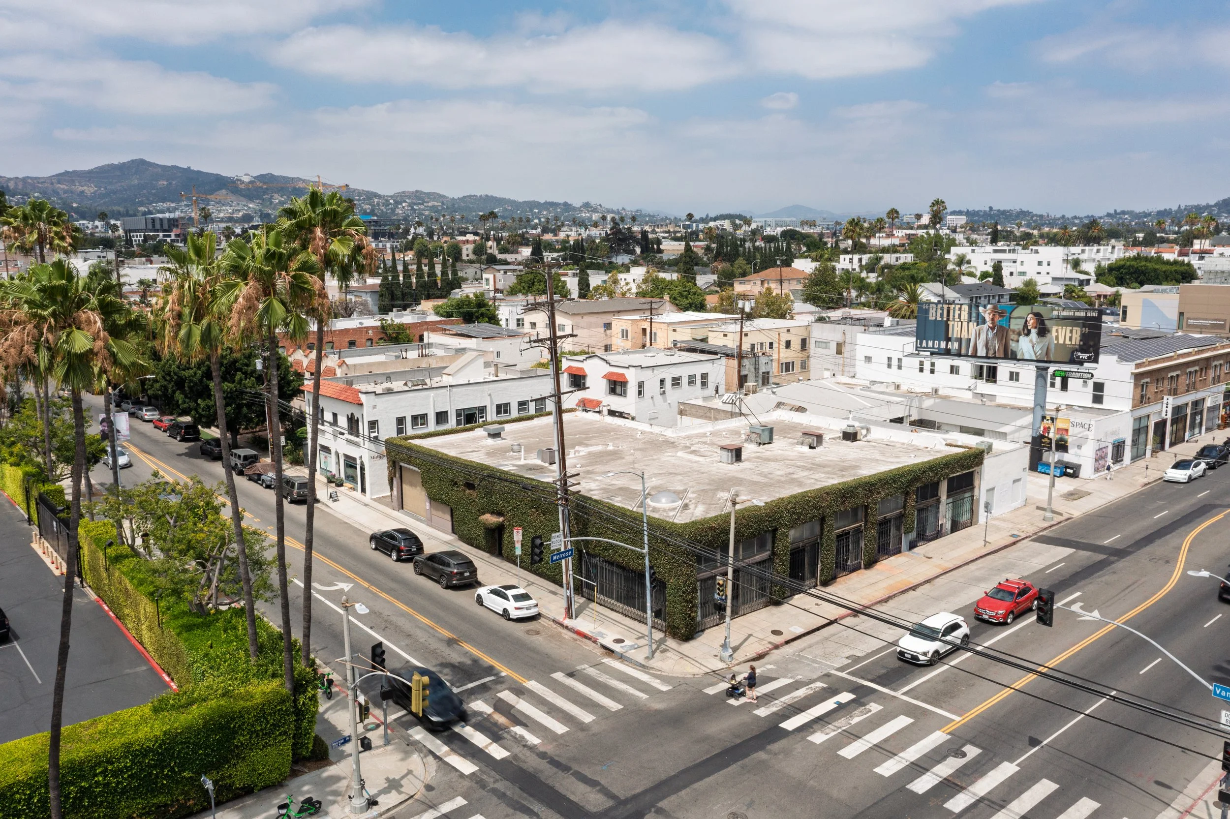 FOR SALE
702 N Van Ness Ave, Hollywood
Owner-User / ValueAdd Building on Melrose