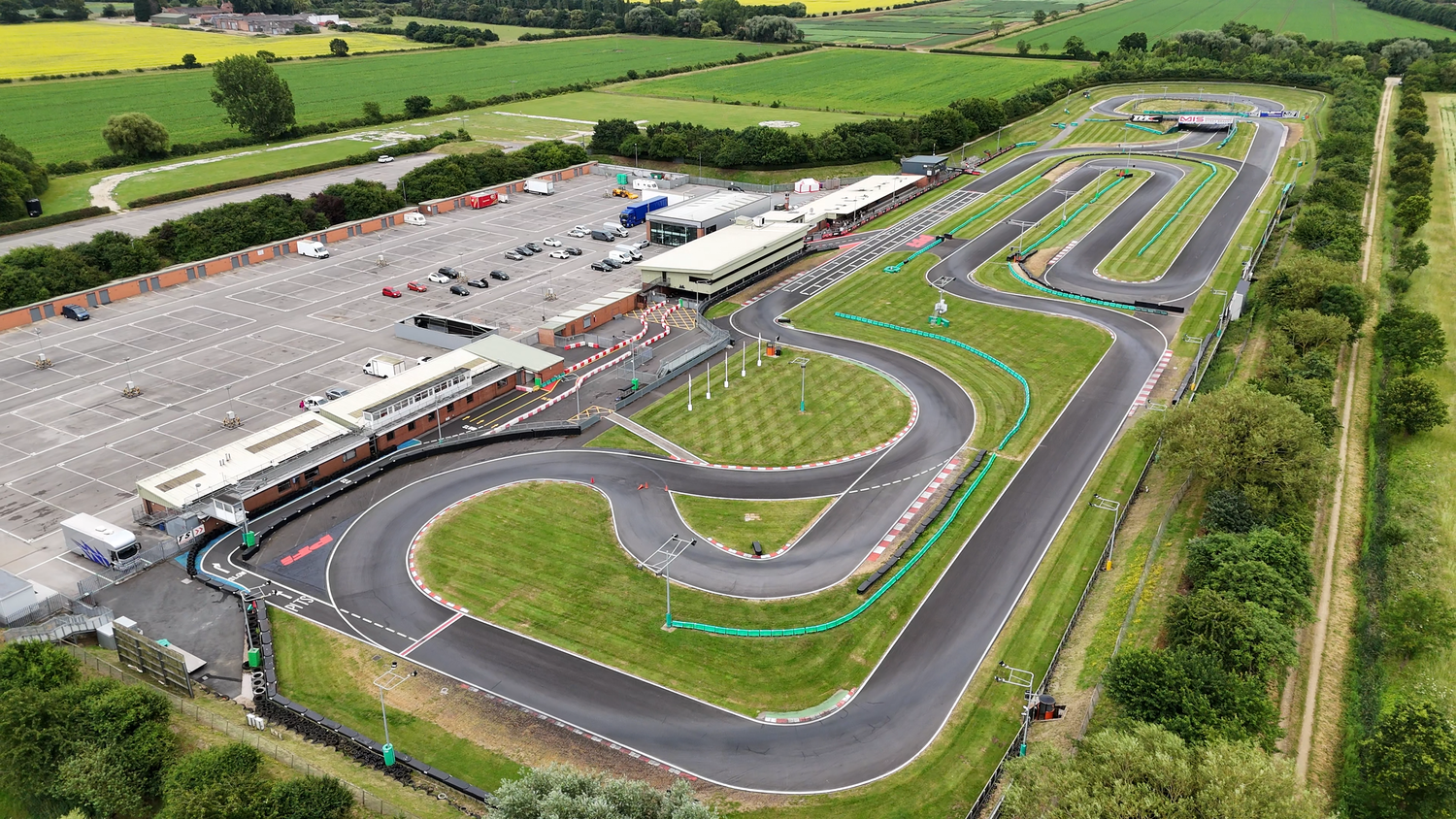 PF International — Elite Karting Series (EKS)