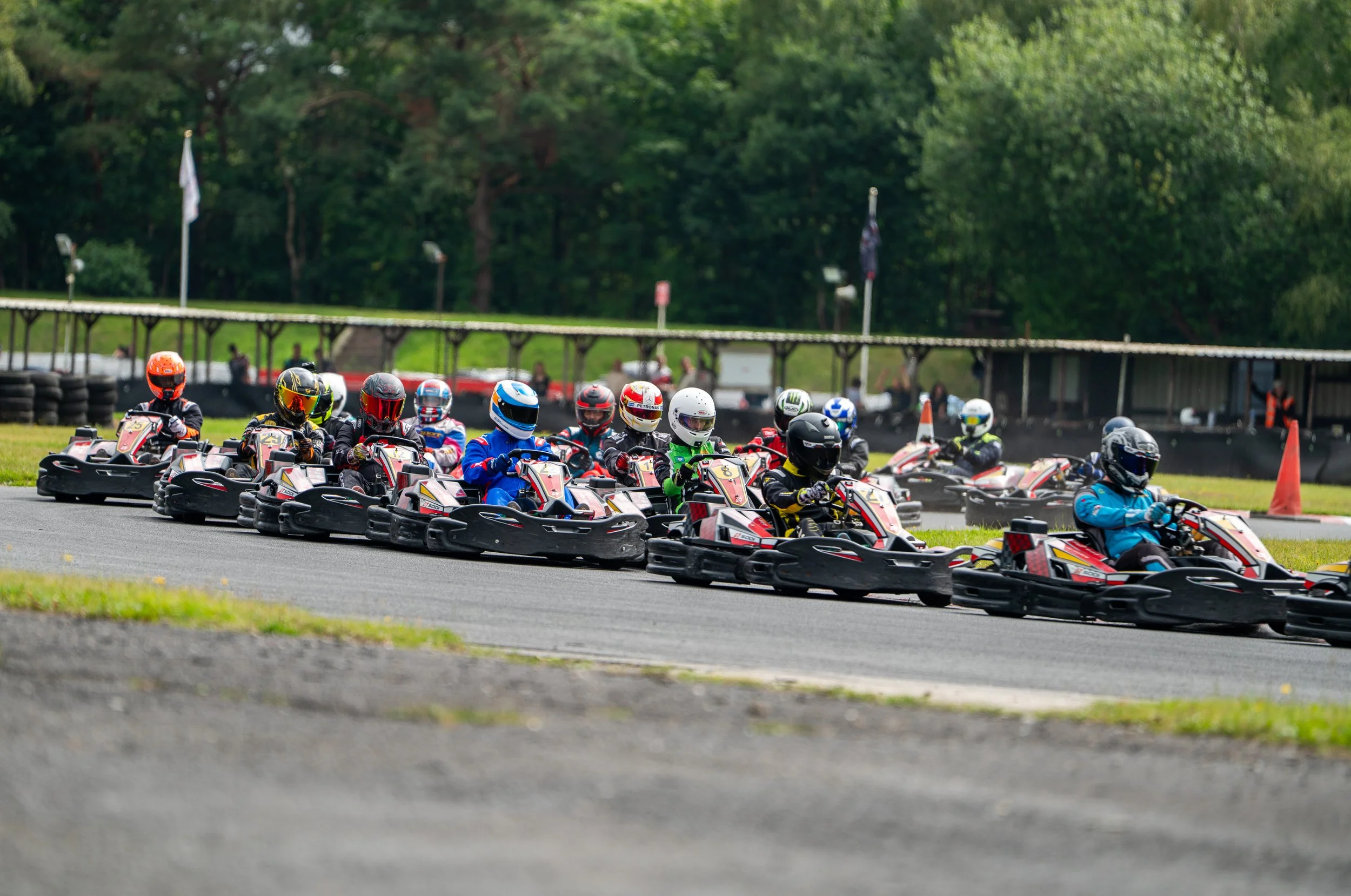 LW SPLIT 1 RACE 2.jpg