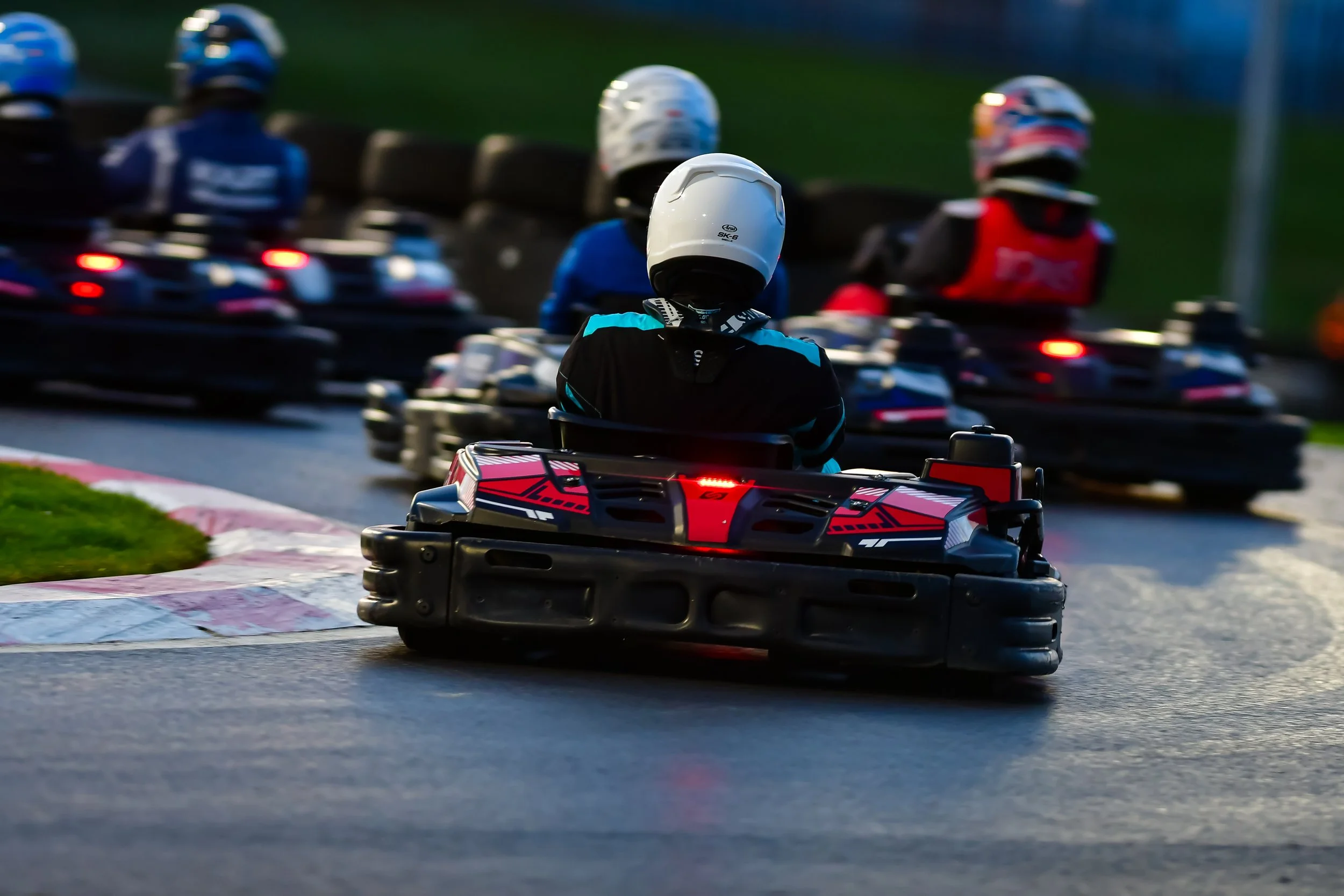 Silverstone_EKS_MK_13-12-25_DSC_2482-.JPG (Copy) (Copy) (Copy) (Copy) (Copy) (Copy) (Copy)