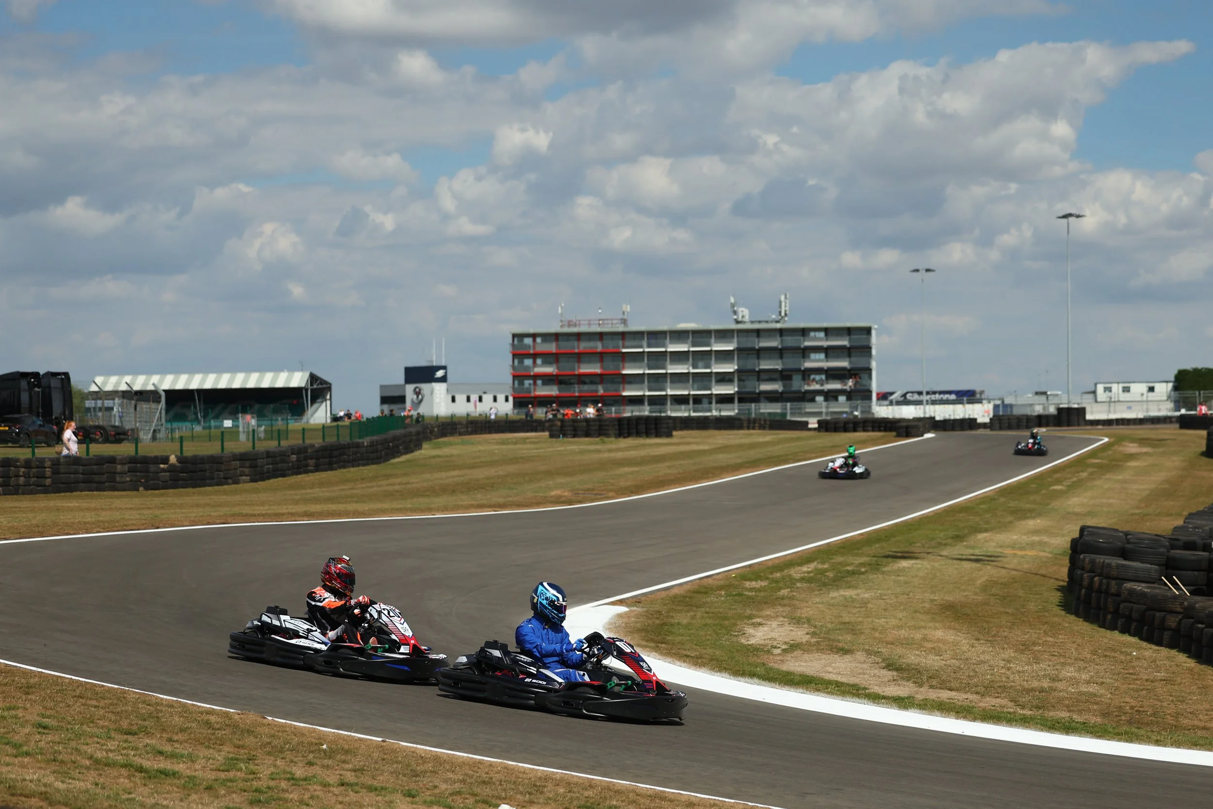 1-1TR38123.jpg (Copy)