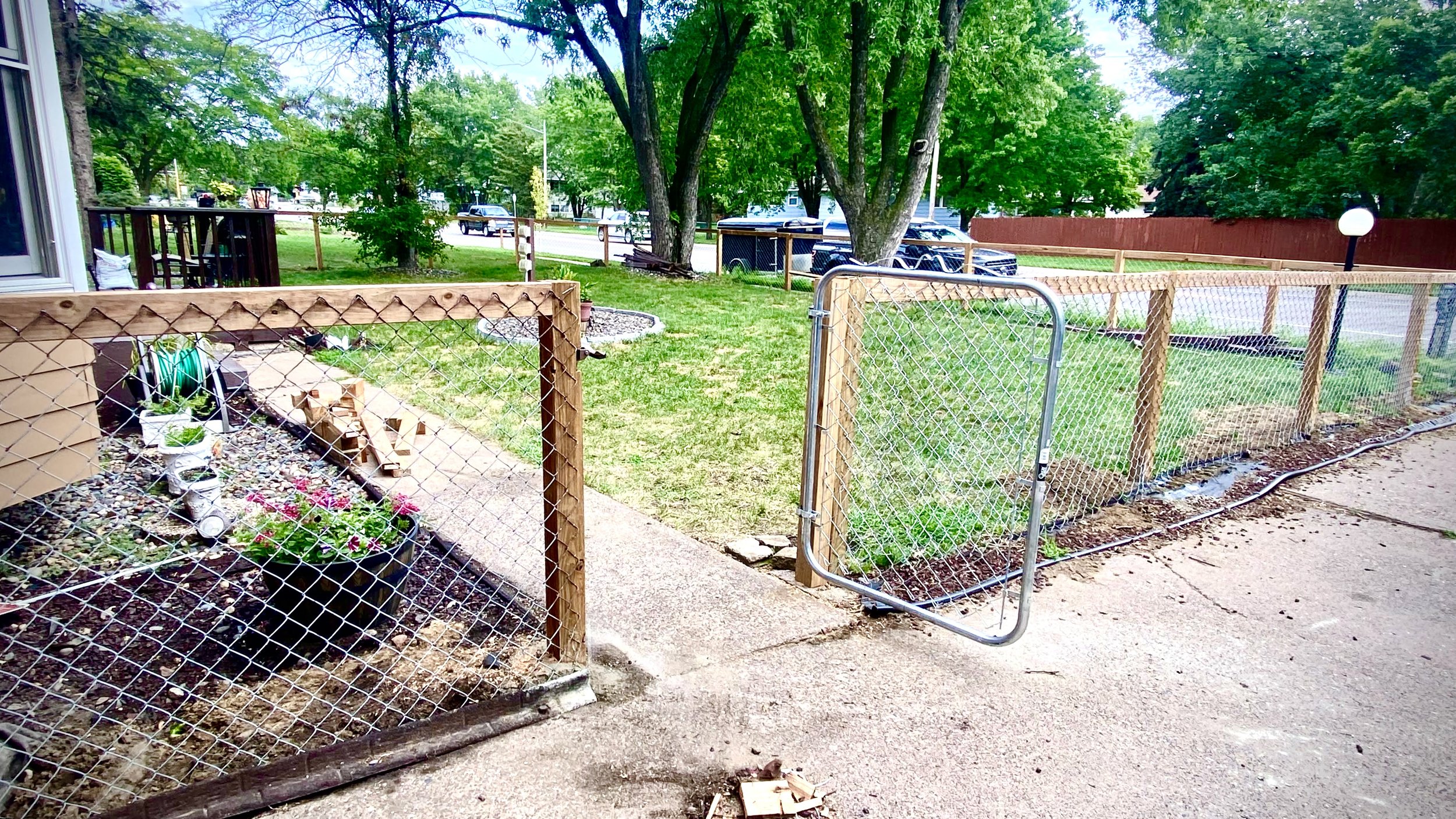 Fence - Mixed Material.jpg