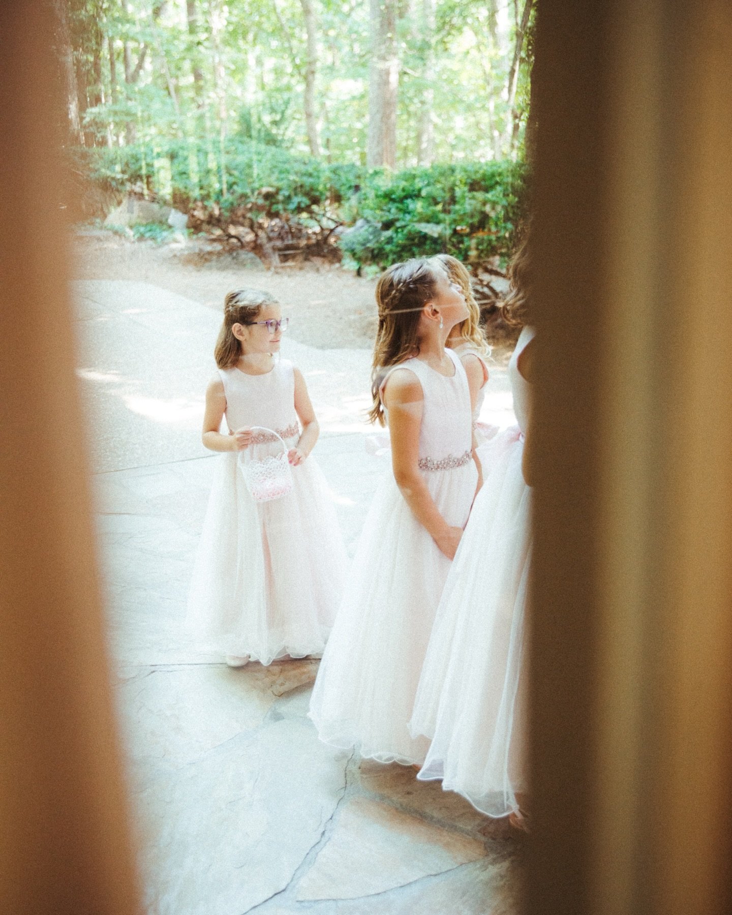mom getting married 🫶🏼

shot with @thepowersphoto :)

#arkansasphotographer #nwaphotographer #bentonvillephotographer 
#elopementphotographers #arkansaselopementphotographer #arkansasweddingphotographer #arweddingphotographer #nwaweddingphotographe