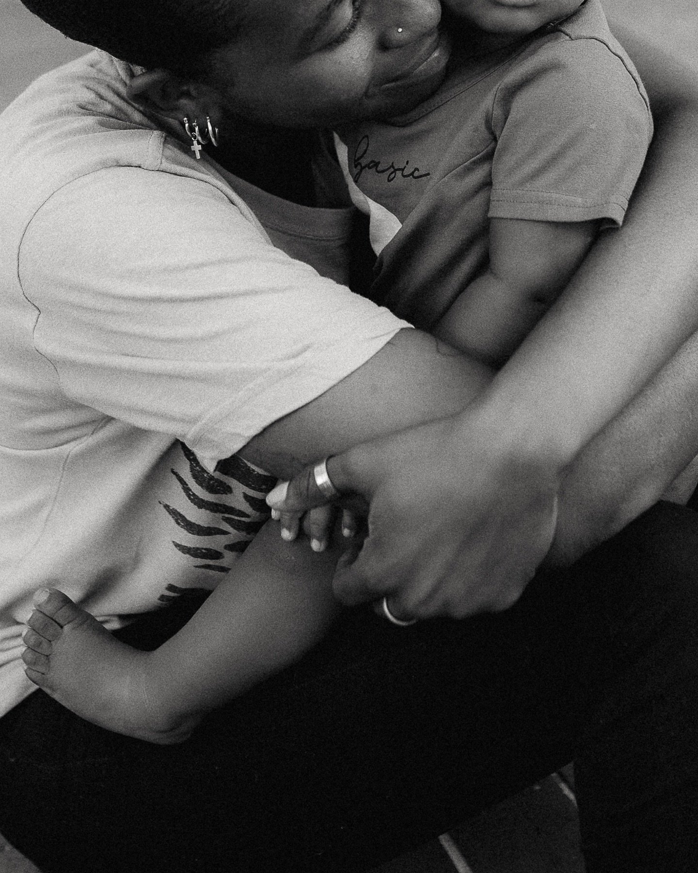 dreaming of bermuda in b&amp;w 💘

#bentonvillephotographer #nwaphotographer #arkansasphotographer #bentonvillephotographers #nwaphotographers #bermudaphotographers #bermudaphotographer
#bermudaful #bermy #islandliving🌴