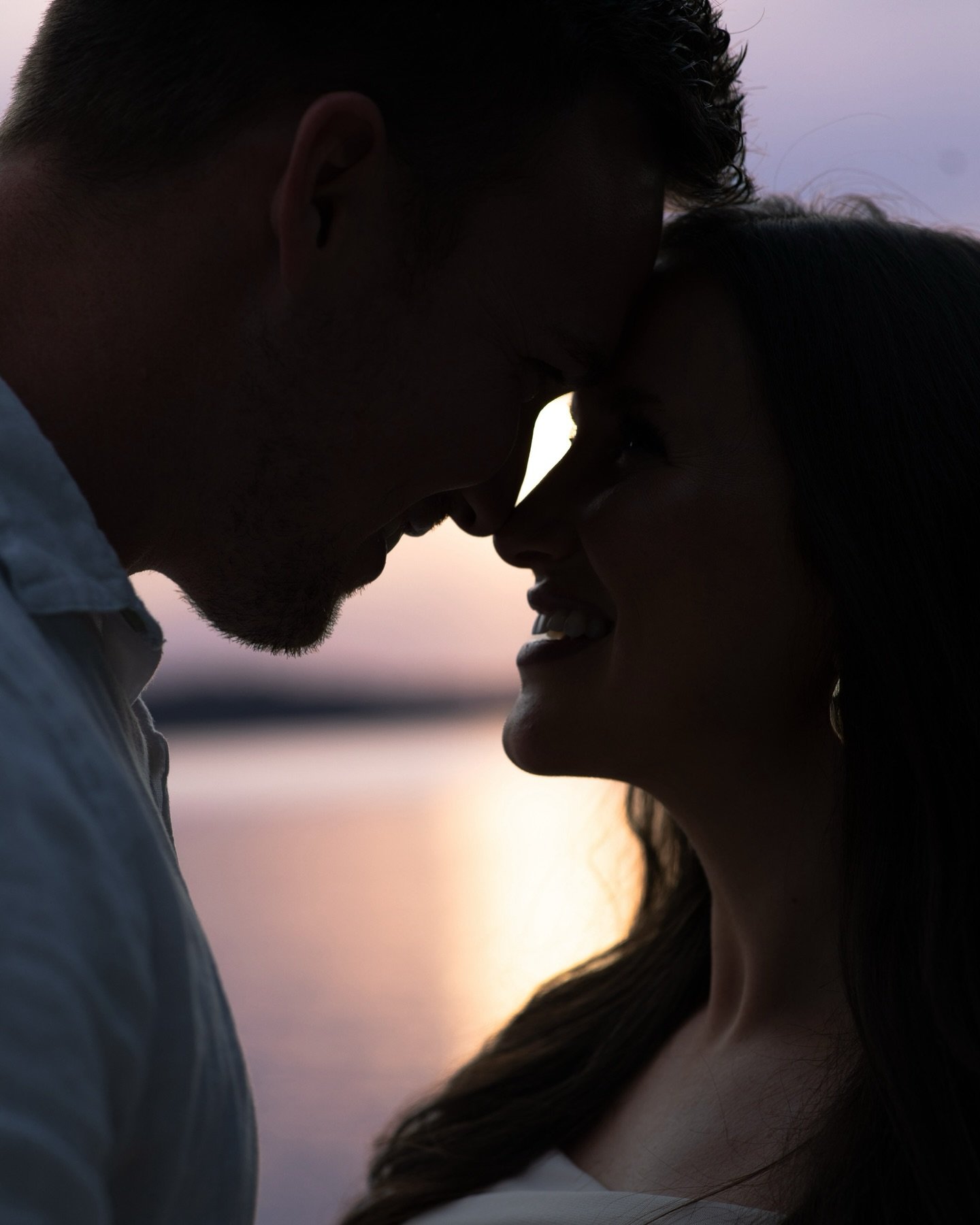 lake house loves <3 a maternity shoot with d+t 

#arkansasphotographer #nwaphotographer #bentonvillephotographer 
#elopementphotographers #arkansaselopementphotographer #arkansasweddingphotographer #arweddingphotographer #nwaweddingphotographer Ar