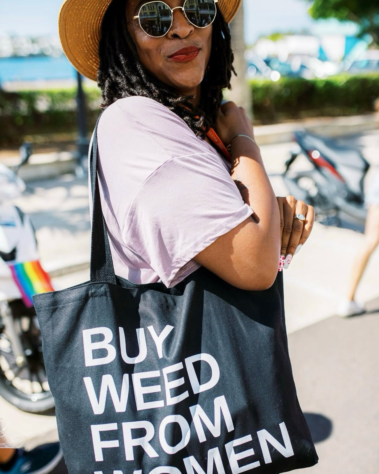 happy day 🥳

#arkansasphotographer #nwaphotographer #bermudaphotographer #bermudaphotography #bermudapride