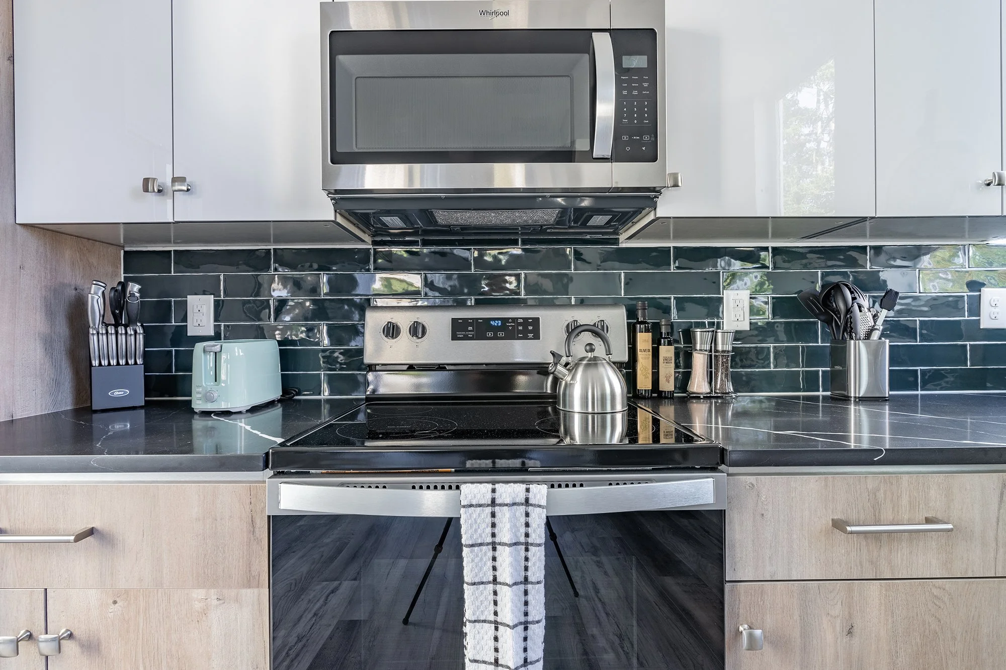 Sophari furnished and designed short-term rental