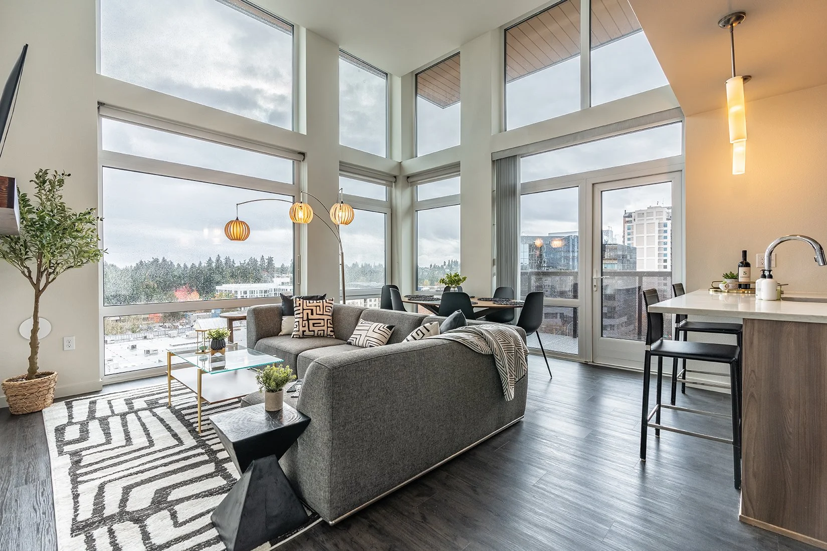 Sophari Bellevue: Luxury, Community &amp; Urban Living in Downtown
