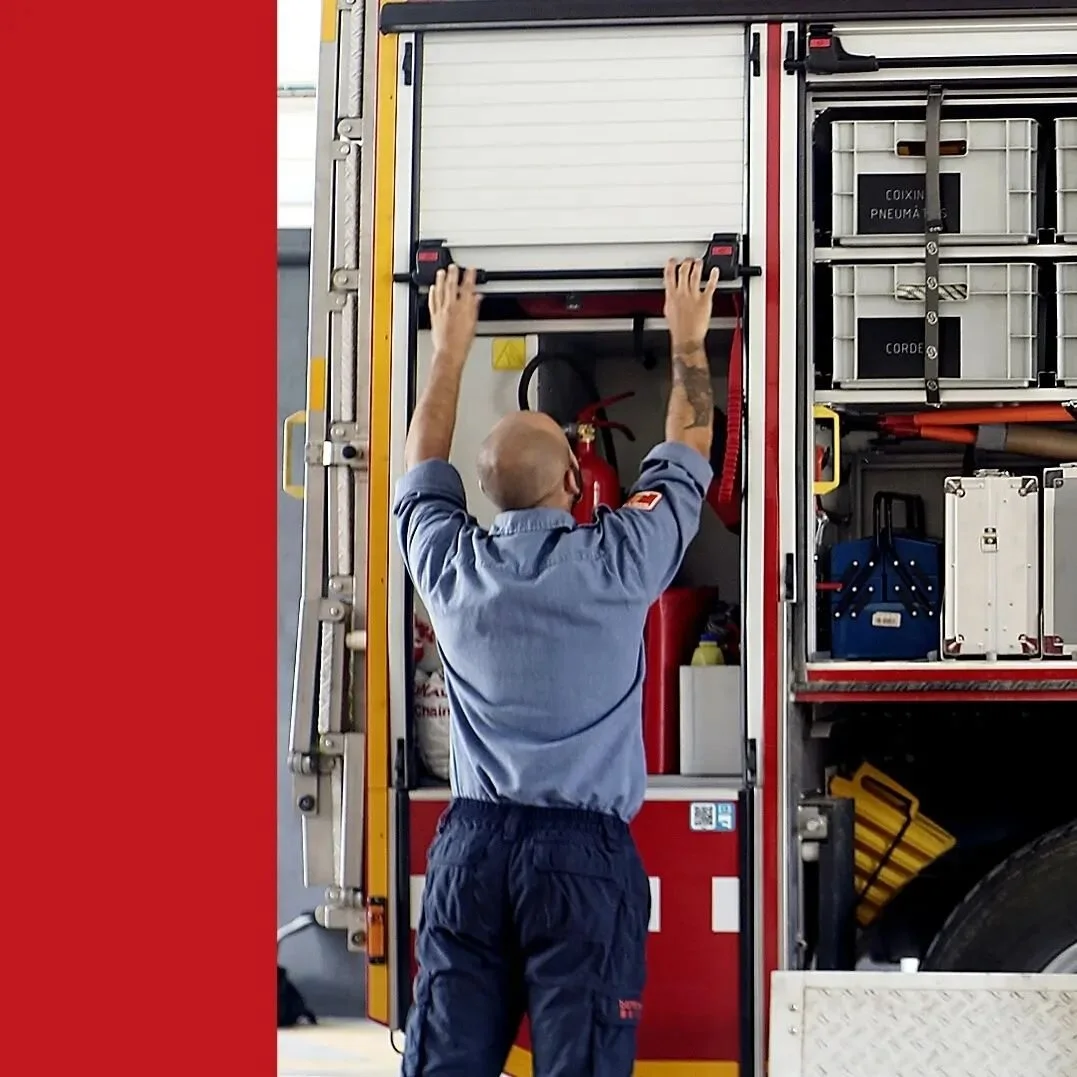 🔥 Arranquem, obrim persianes!

👨🏽&zwj;🏫A continuaci&oacute; us expliquem els m&ograve;duls formatius que oferim!

🚒 Oficis Bombers &eacute;s una acad&egrave;mia que ofereix una formaci&oacute; pr&agrave;ctica per superar la 3a prova d&rsquo;ofic